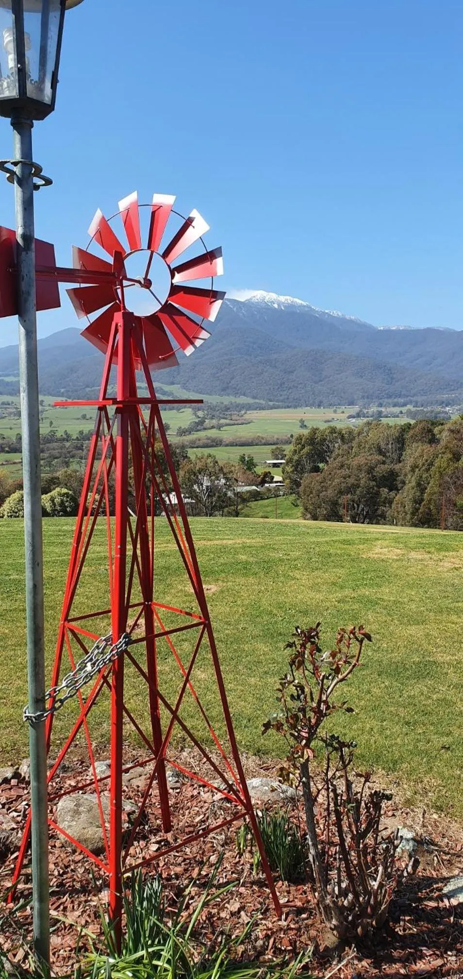Mountain view in Allamar Motel
