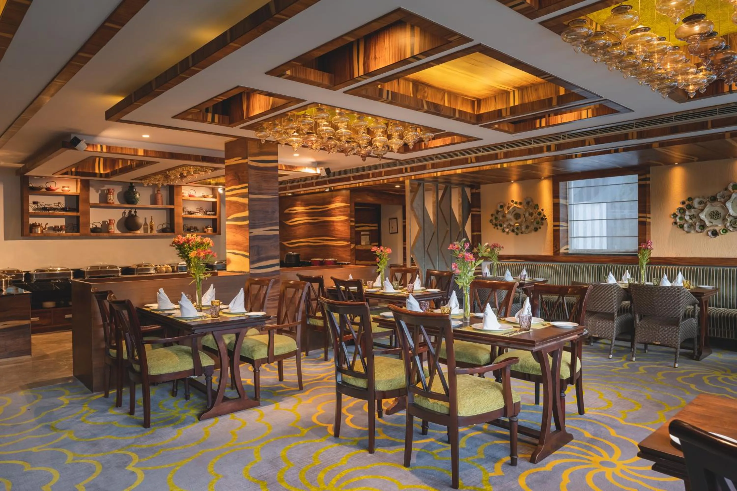 Restaurant/places to eat in Welcomhotel by ITC Hotels, Shimla