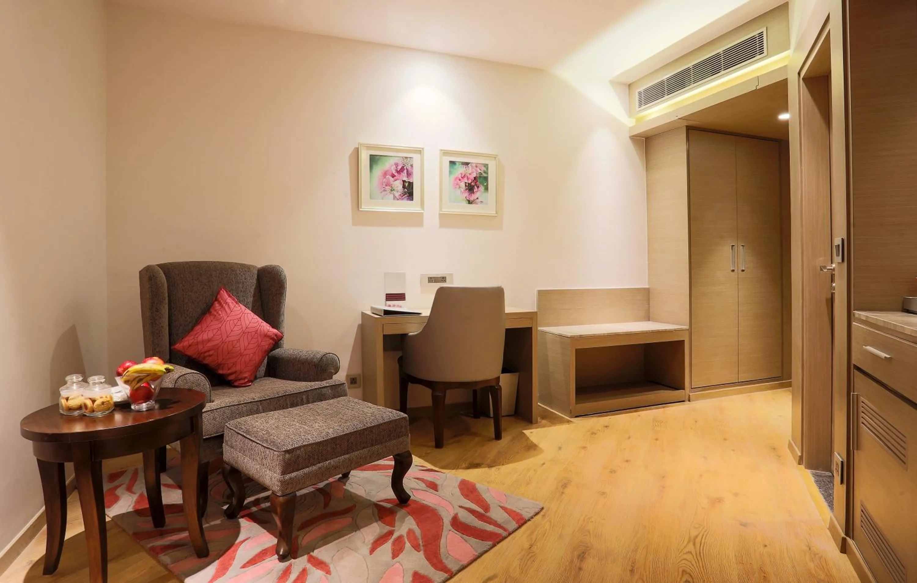 Living room in Welcomhotel by ITC Hotels, Shimla