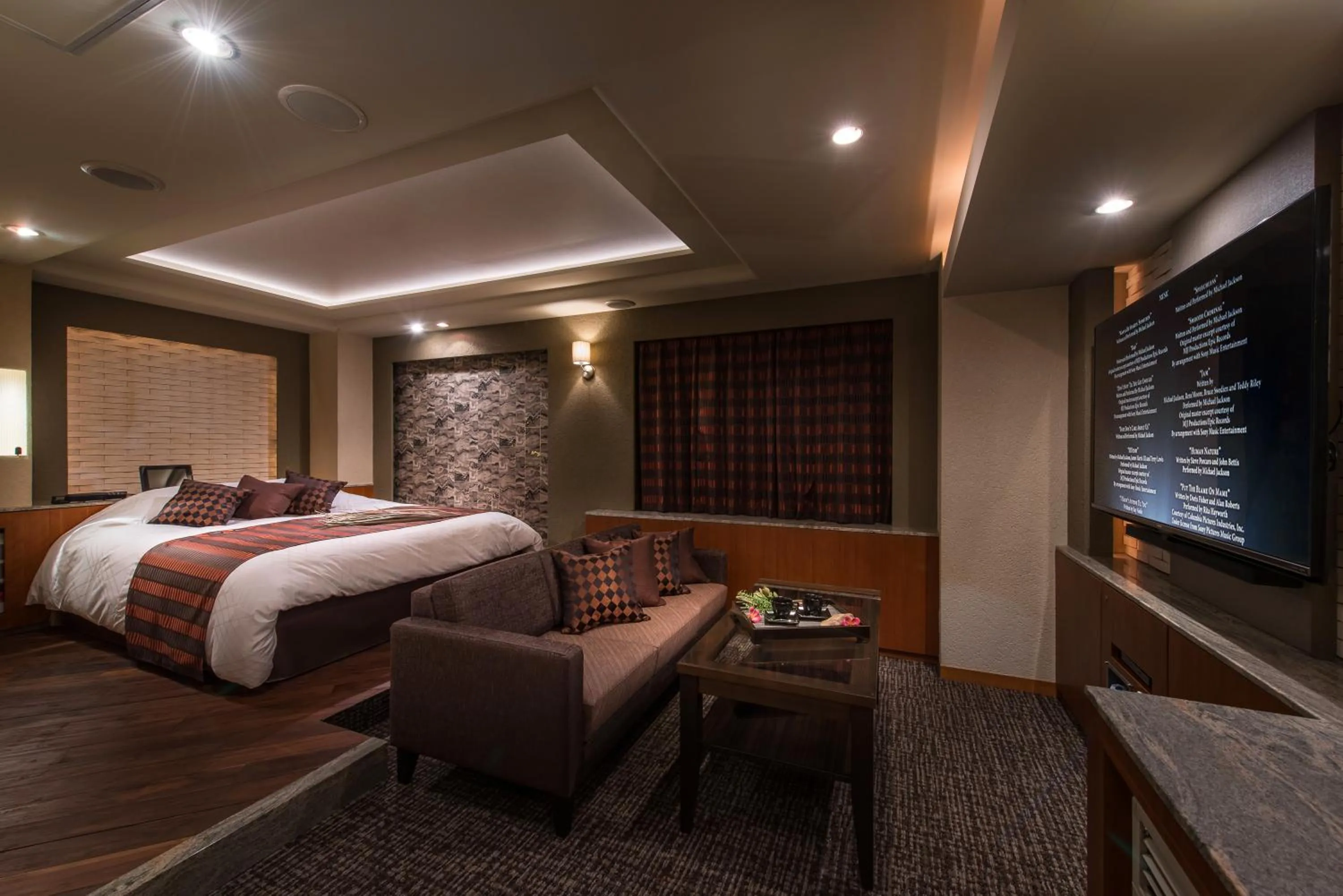 Bed in Hotel C. Chiba Shiroi