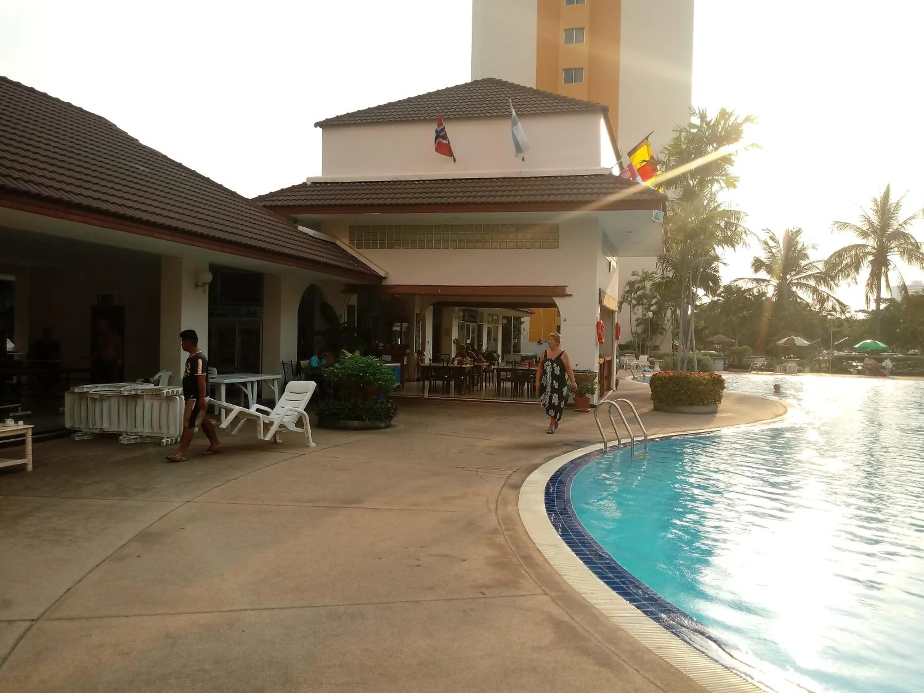 Swimming pool in B&B View Talay 1B by Franco Jontiem