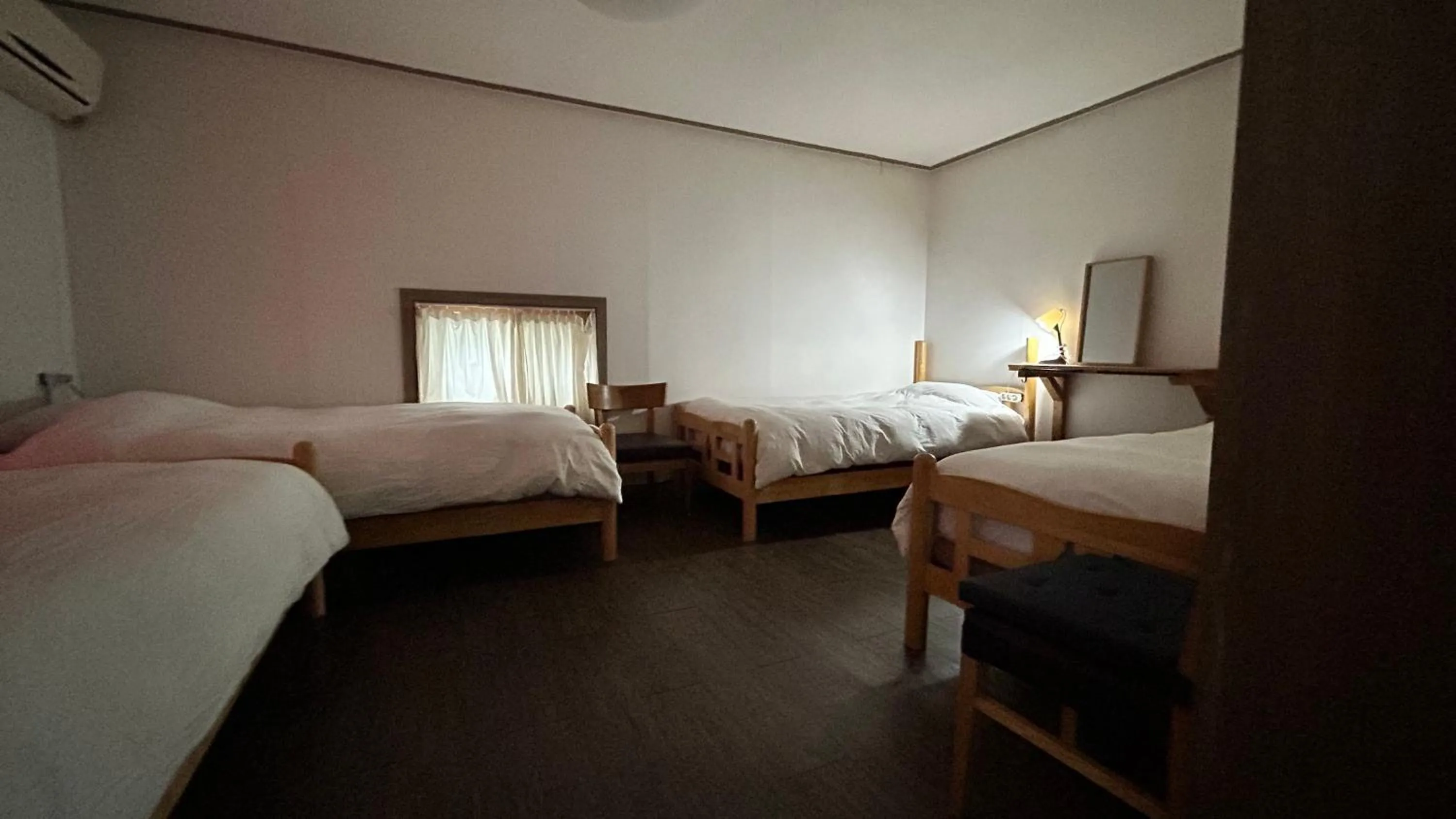 Bed in Gyeongju Momojane Guesthouse