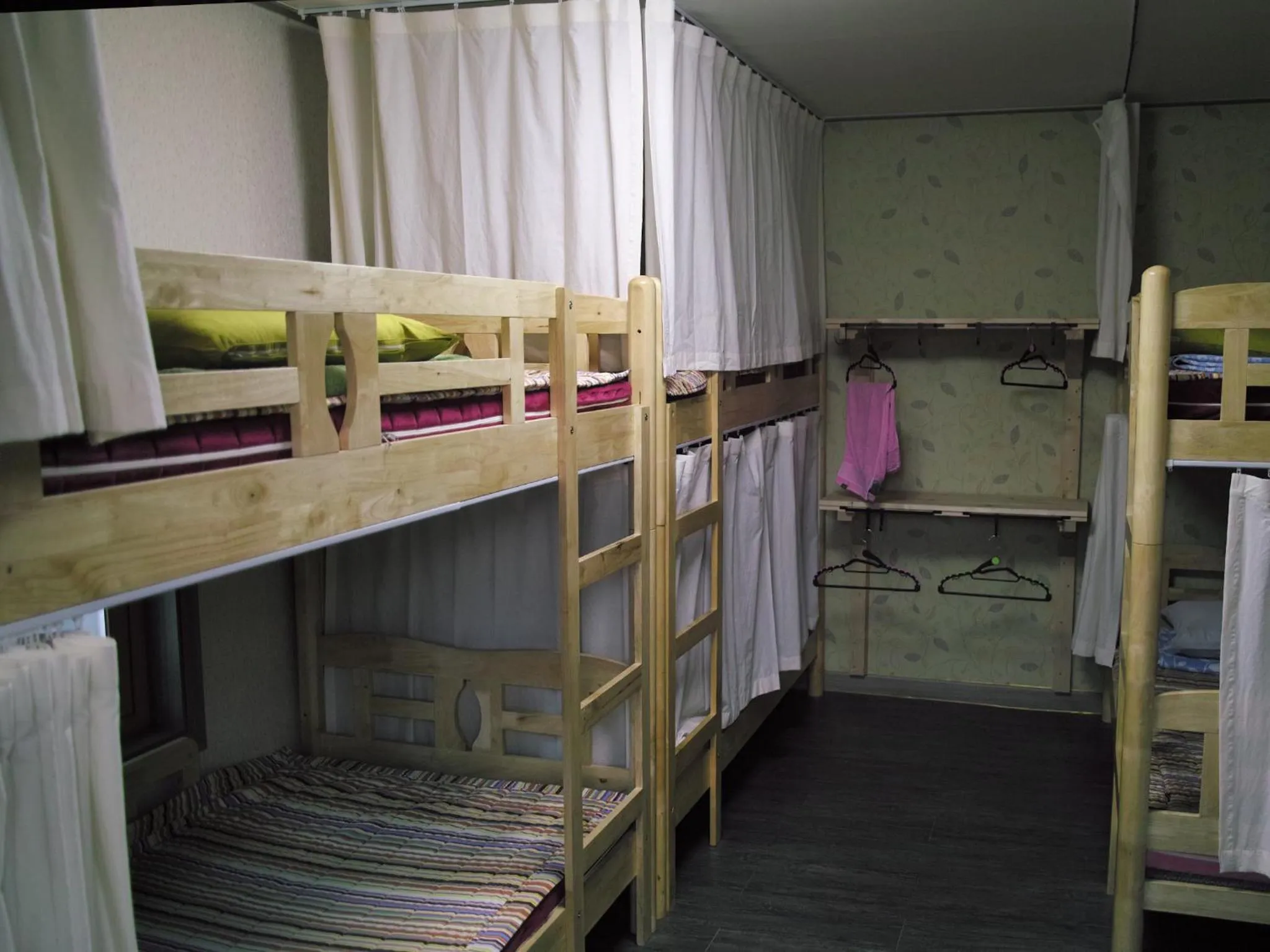 Photo of the whole room, Bed in Gyeongju Momojane Guesthouse