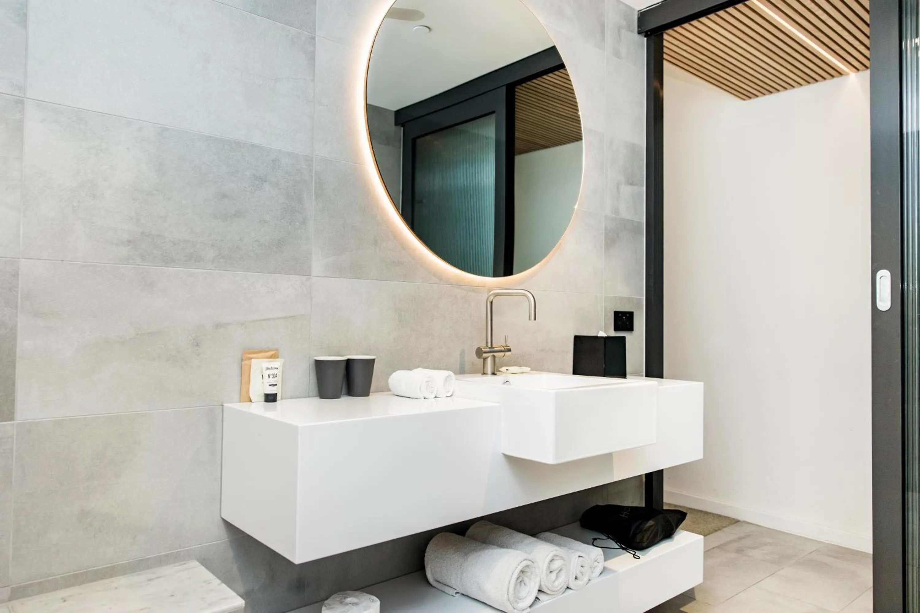 Bathroom in Quay Perth