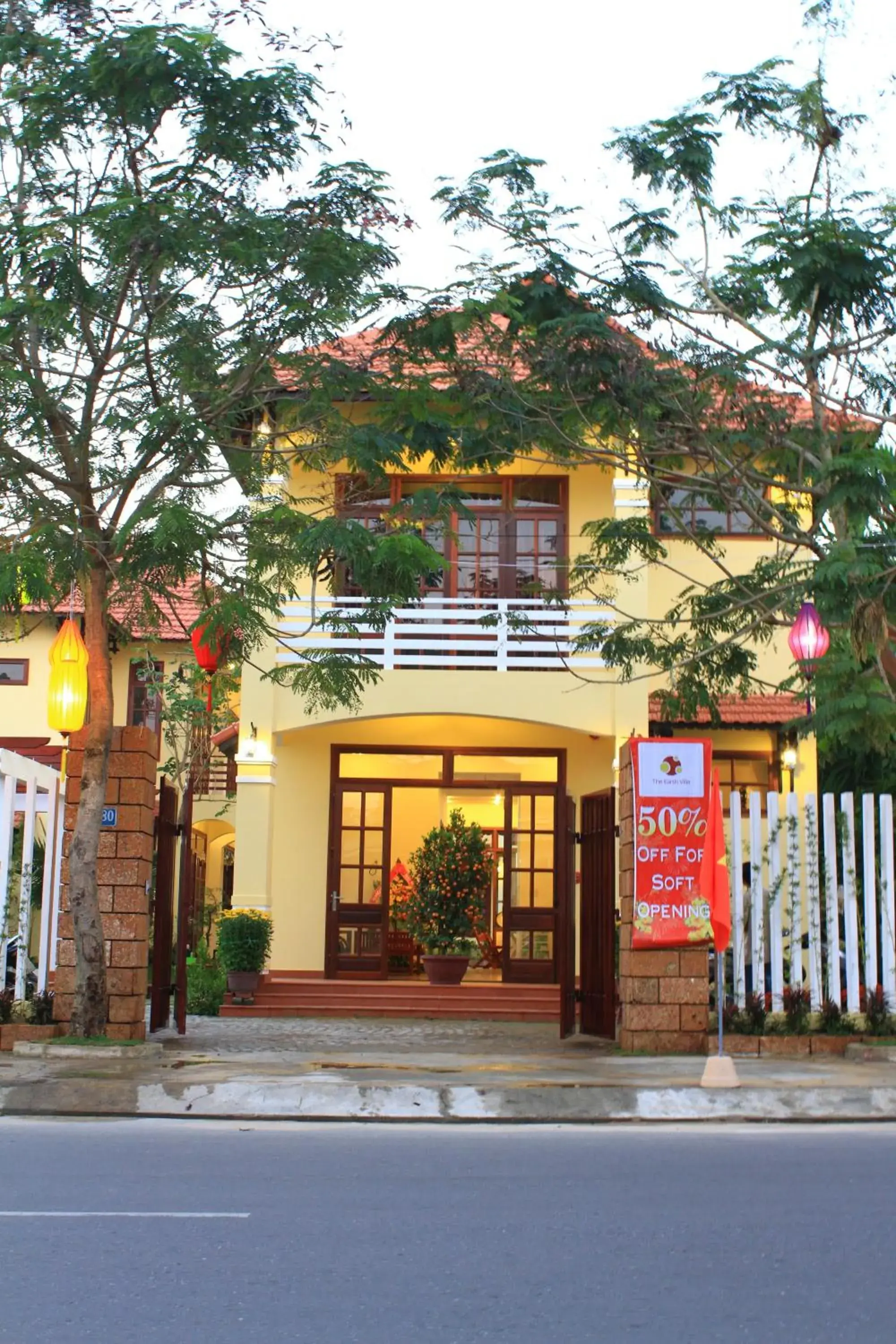 Property building in The Earth Villa Property building in The Earth Villa