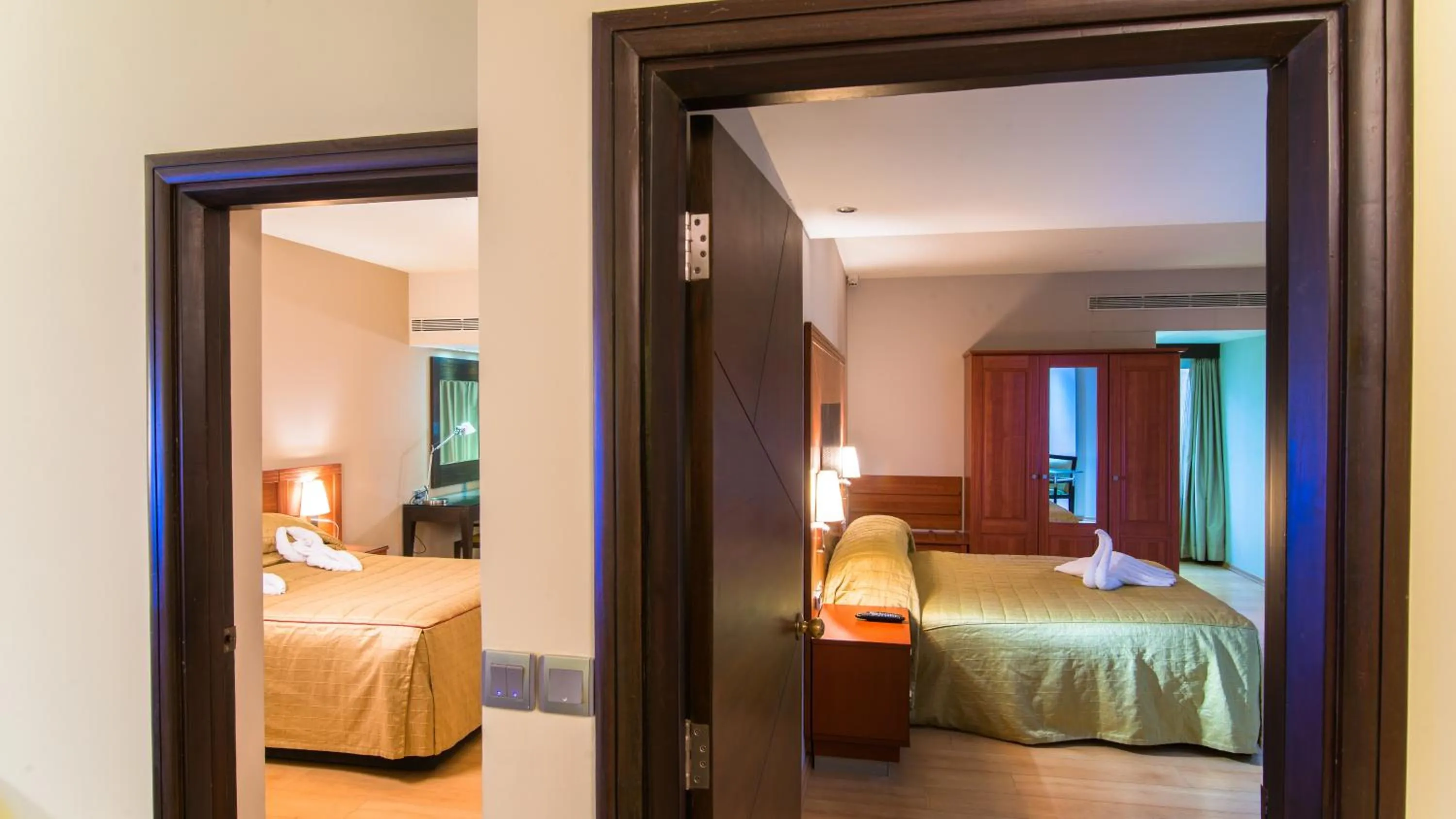 Photo of the whole room in Halcyon Hotel Residences Koramangala - Bangalore