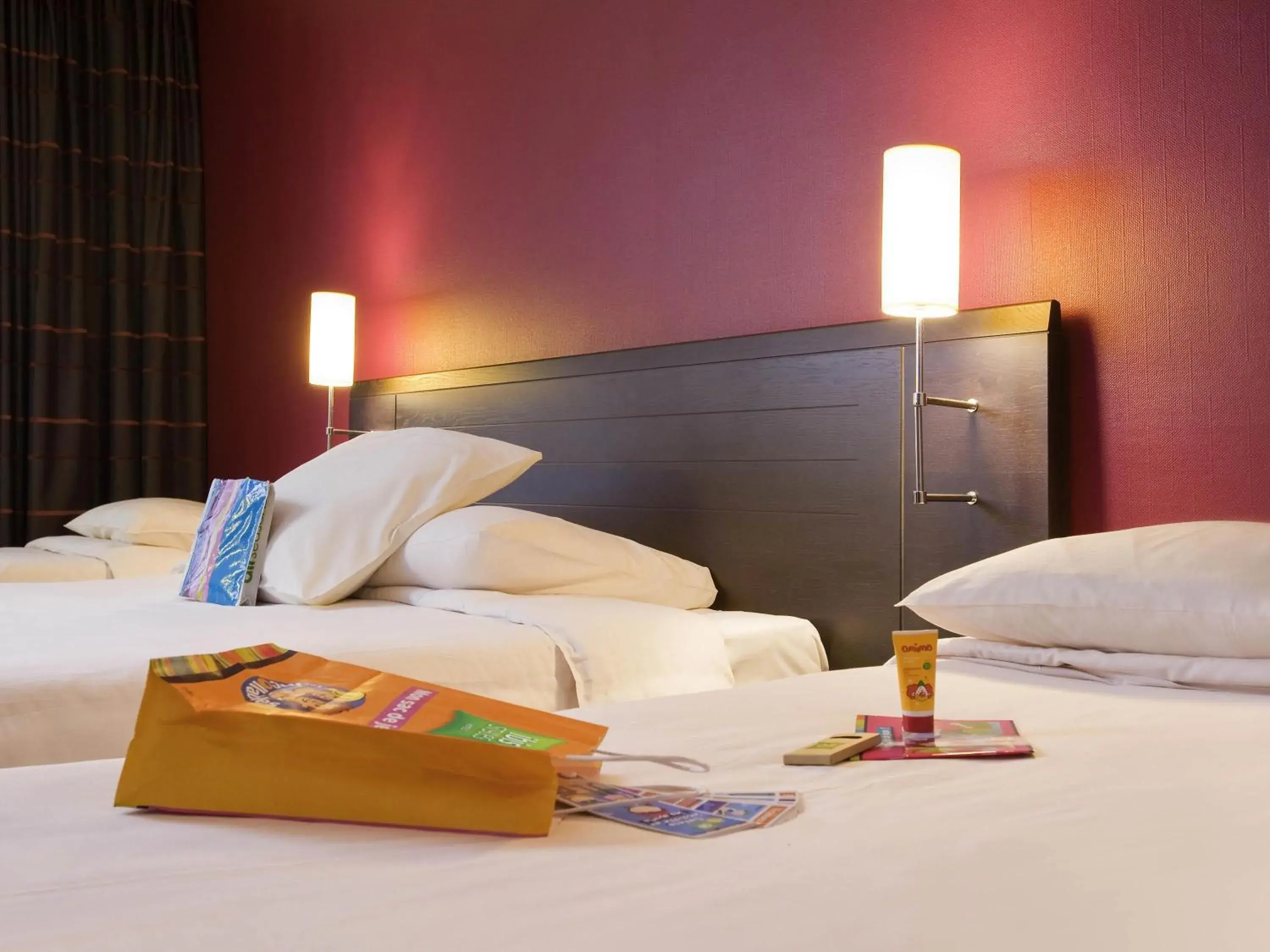 Bedroom, Bed in Ibis Styles Metz Centre Gare Bedroom, Bed in Ibis Styles Metz Centre Gare