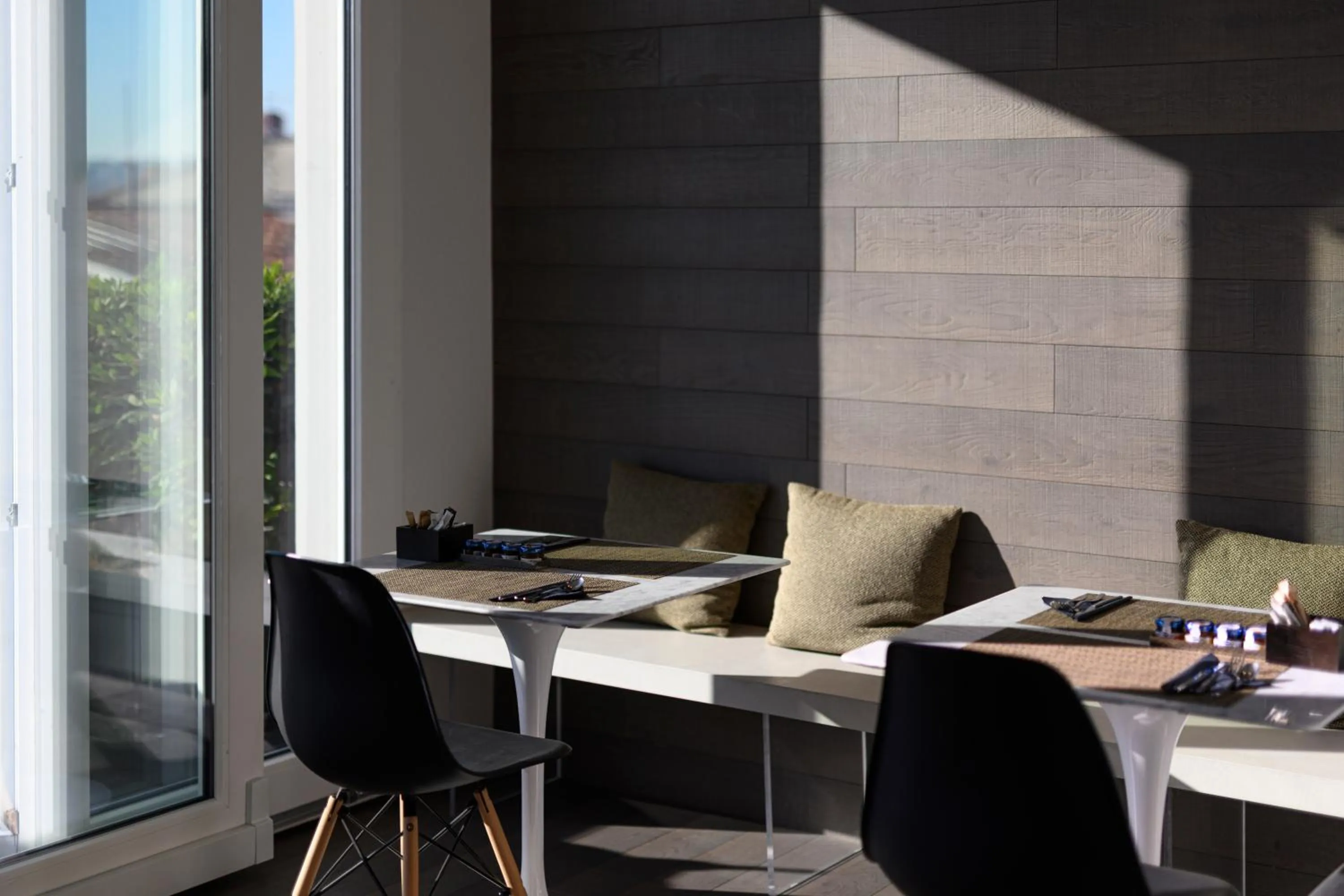 Restaurant/places to eat in B&B The Attico