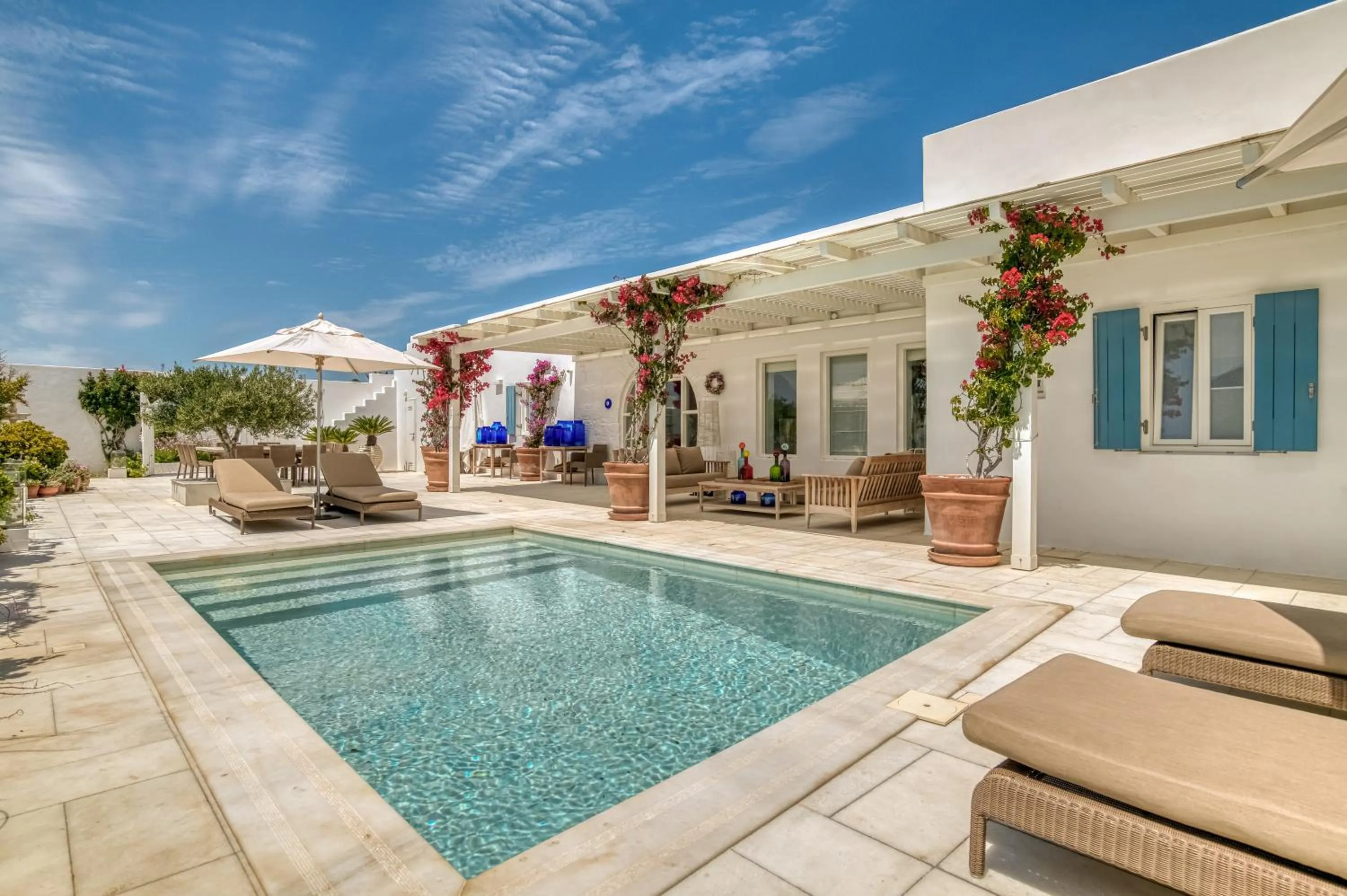 Swimming pool in Villa Bellonia