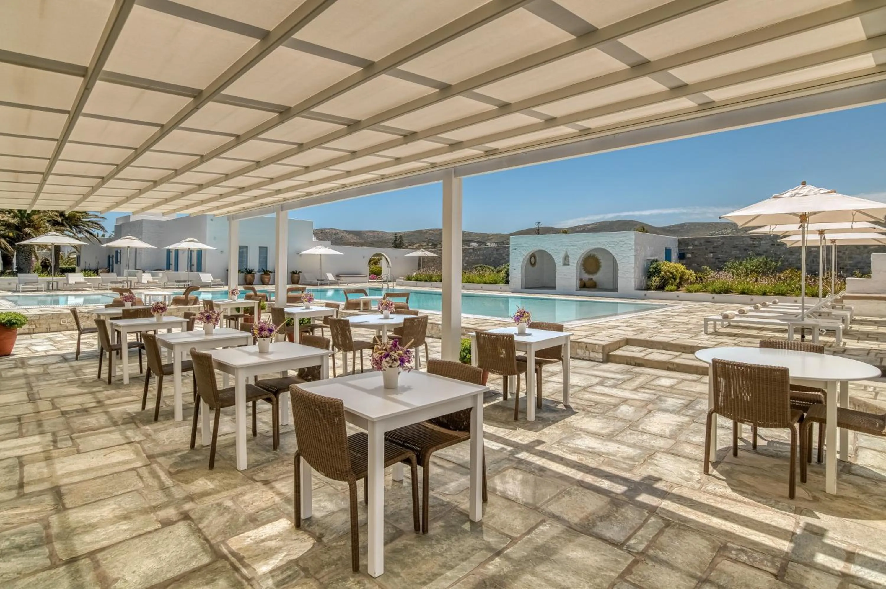 Restaurant/places to eat in Villa Bellonia