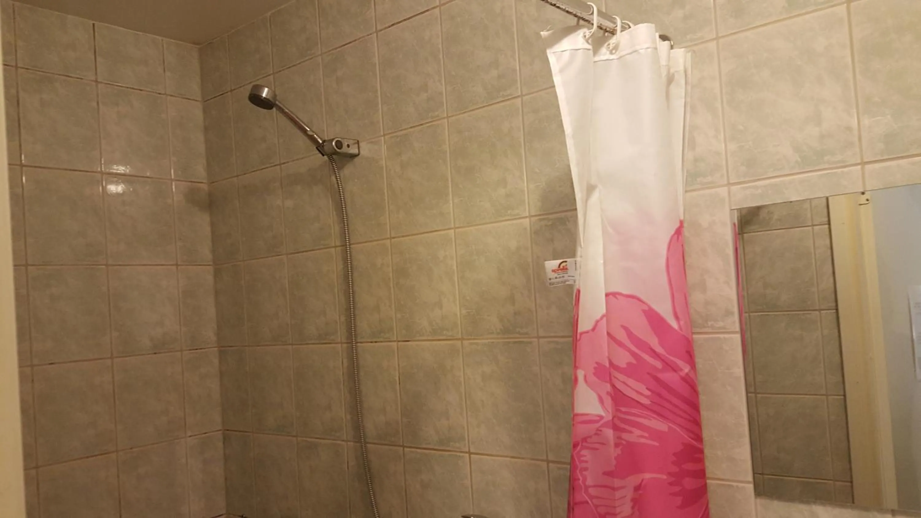 Shower in Konse Motel and Caravan Camping