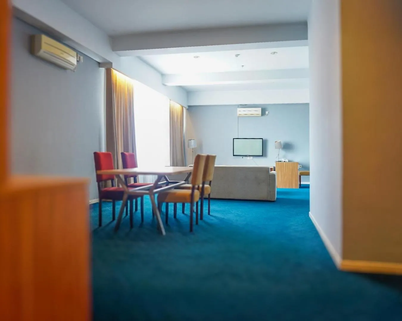 TV and multimedia in Hotel Dafam Pekanbaru