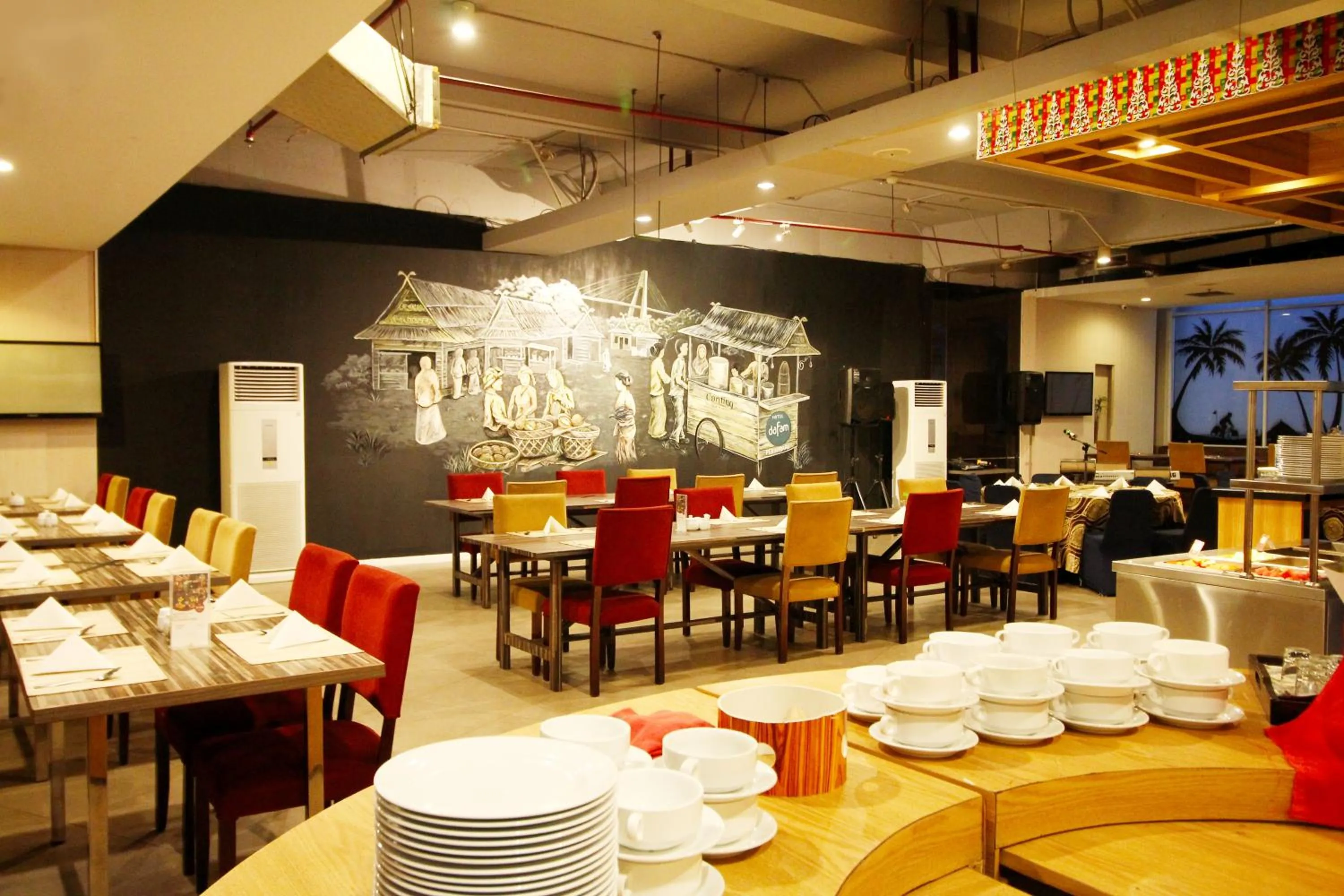 Restaurant/places to eat in Hotel Dafam Pekanbaru