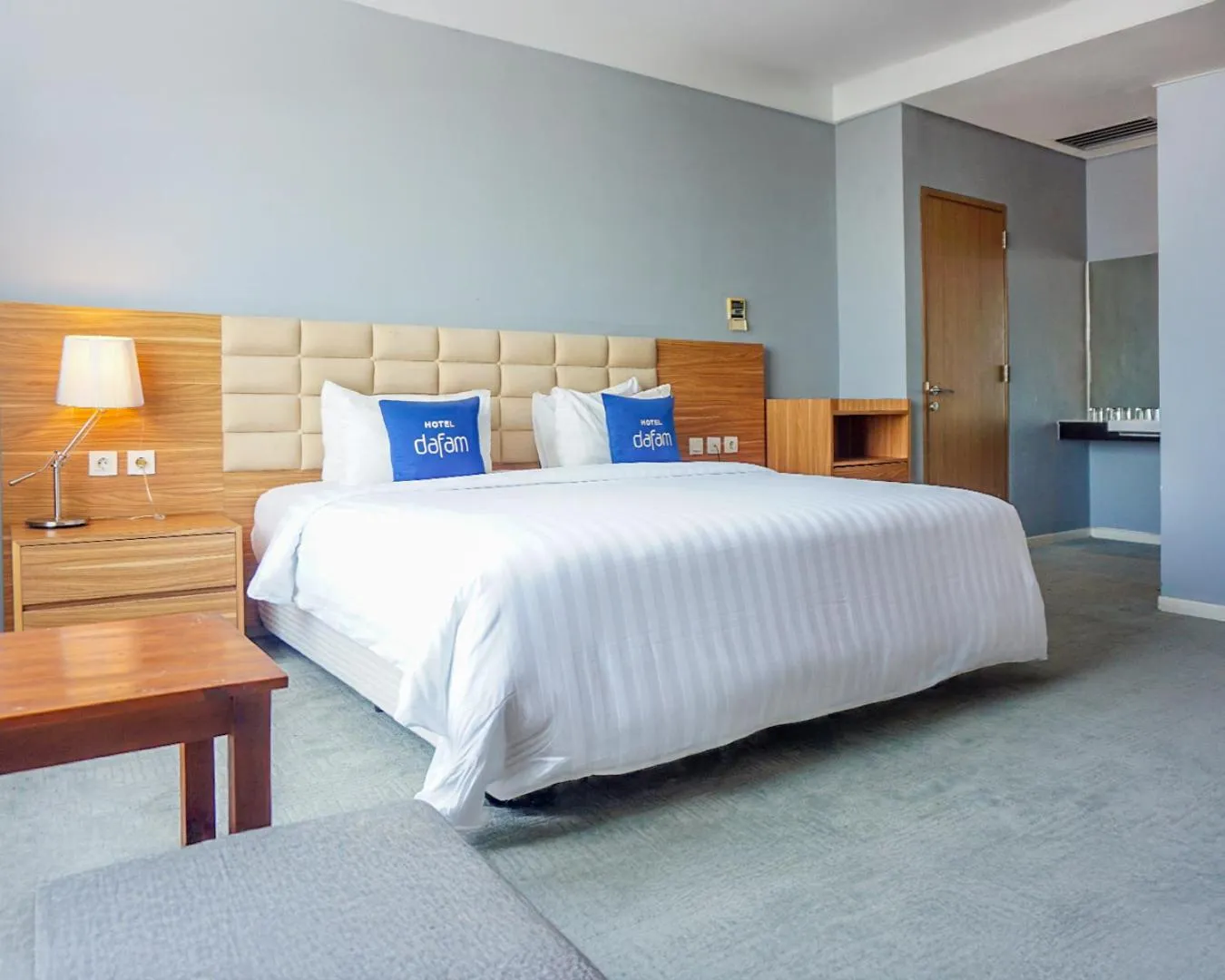 Bed in Hotel Dafam Pekanbaru