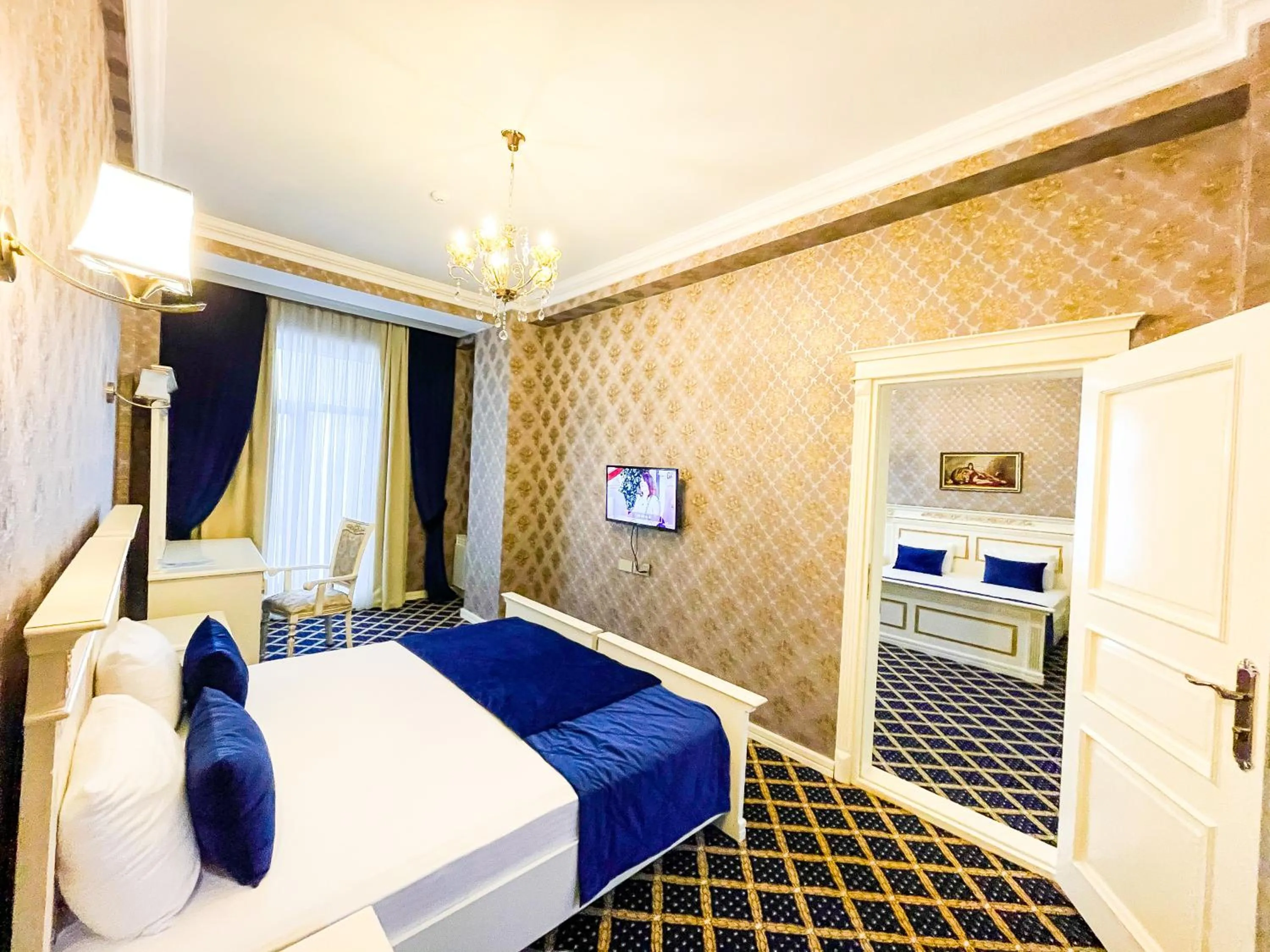 Photo of the whole room, Bed in Premier Palace Baku