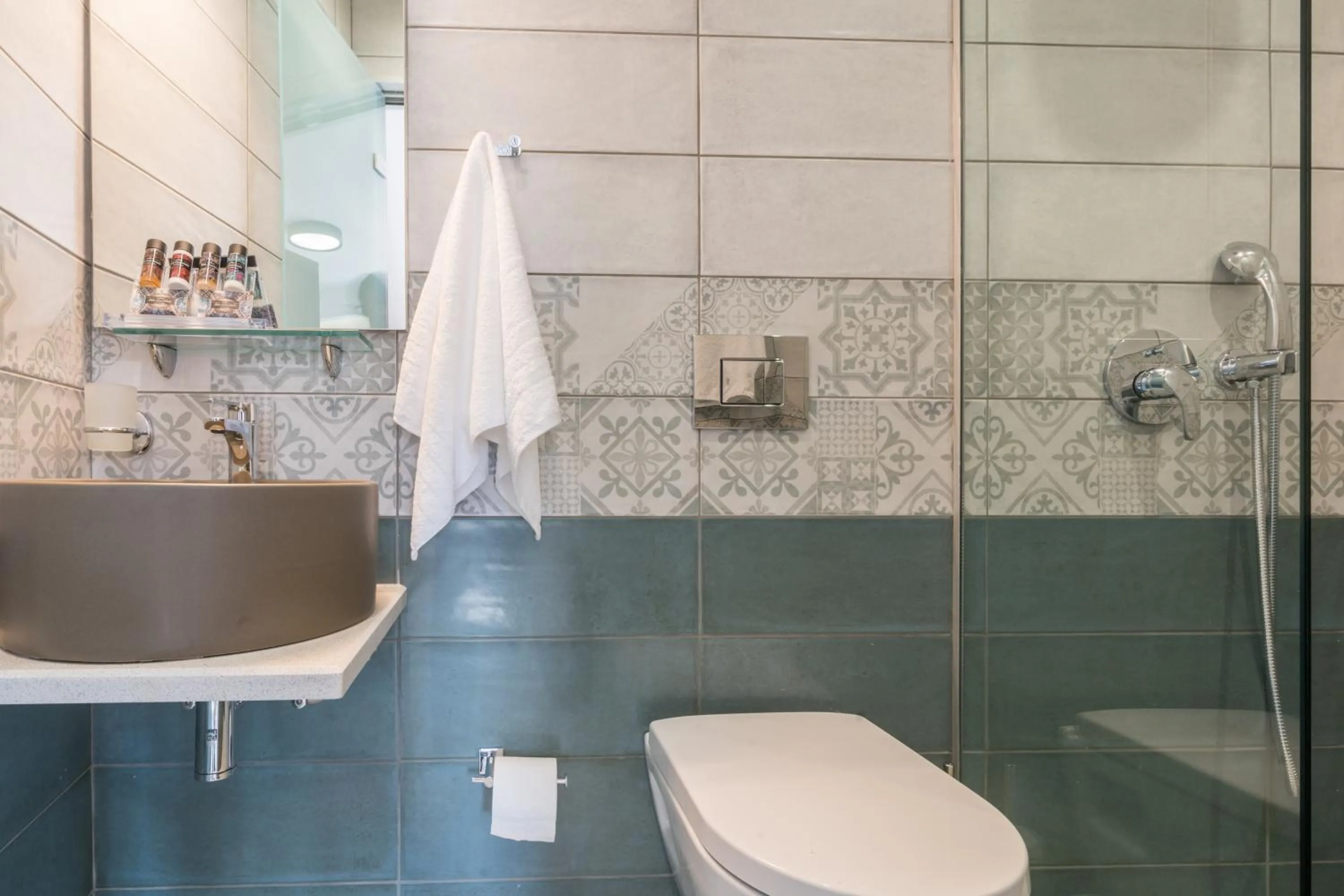 Bathroom in Cretan Berry Portou