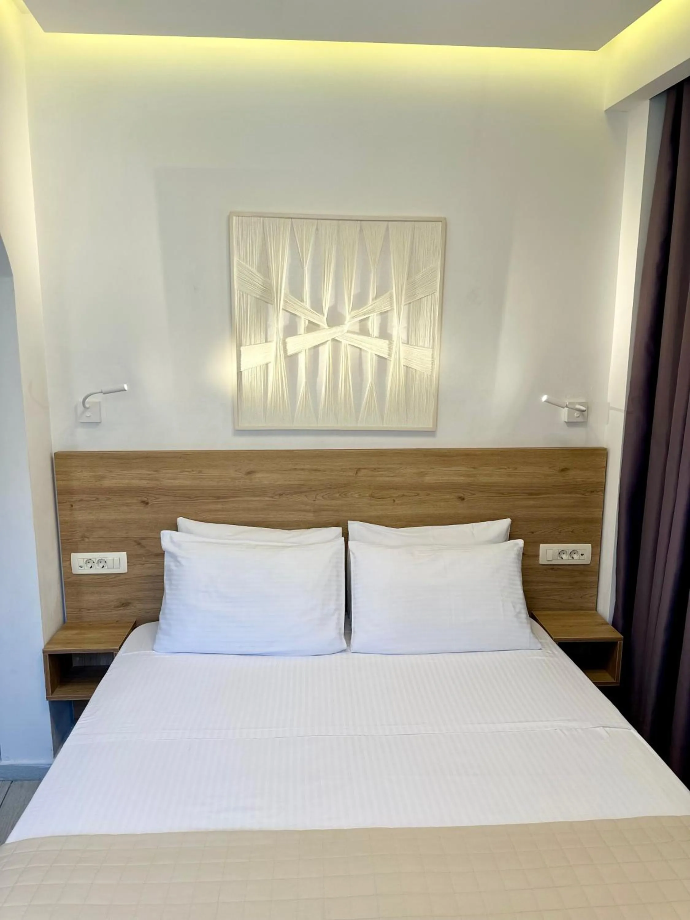 Bed in Cretan Berry Portou