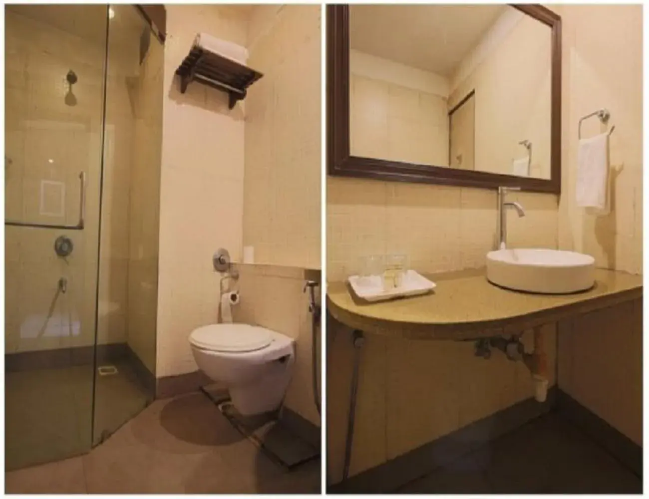 Bathroom in Tangerine Boutique Resort Bathroom in Tangerine Boutique Resort