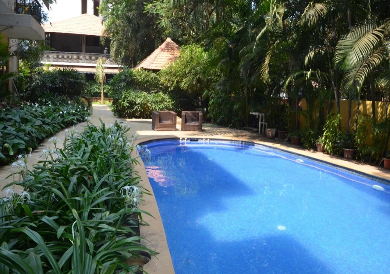 Swimming pool in Tangerine Boutique Resort