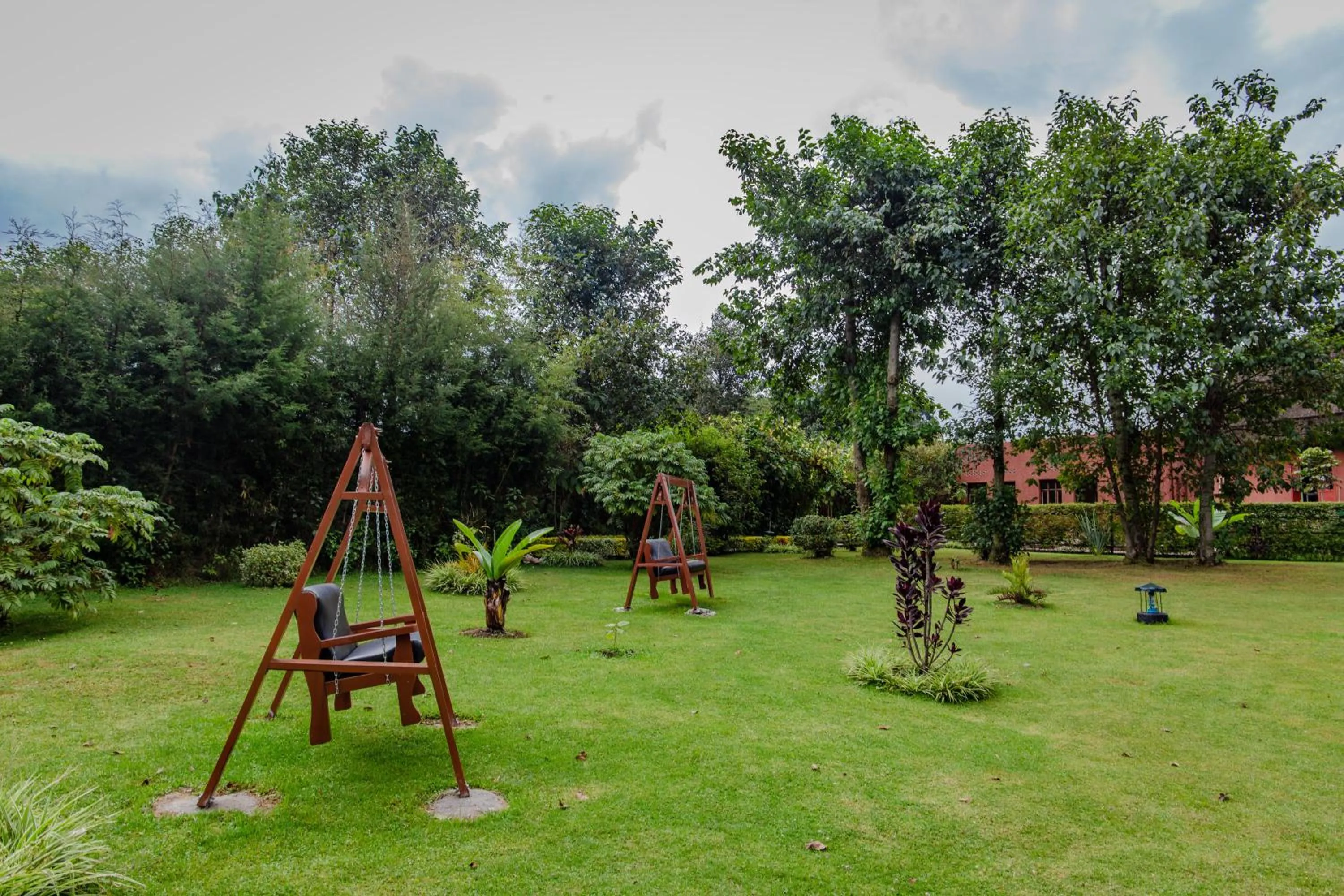 Children play ground in Ingagi Park View Lodge