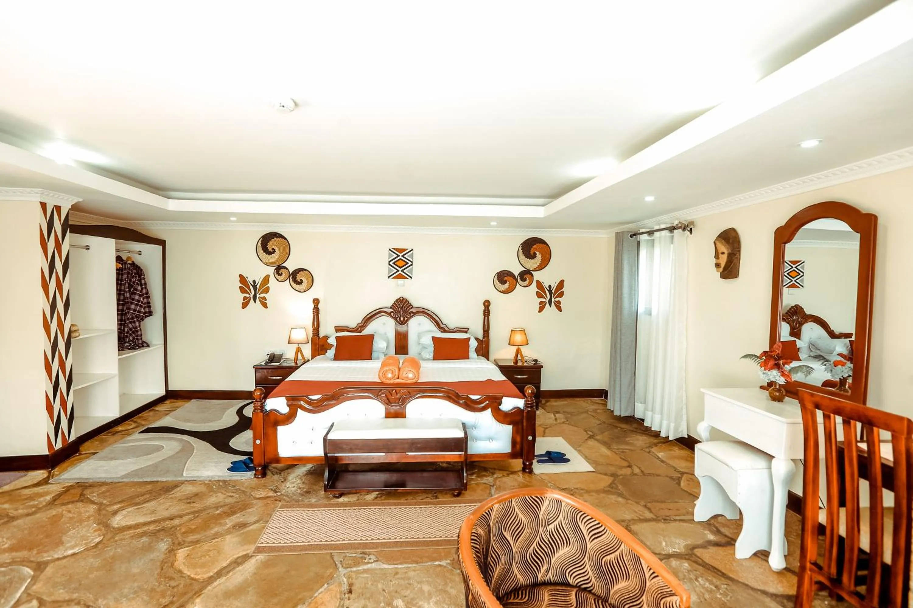 Bed in Ingagi Park View Lodge