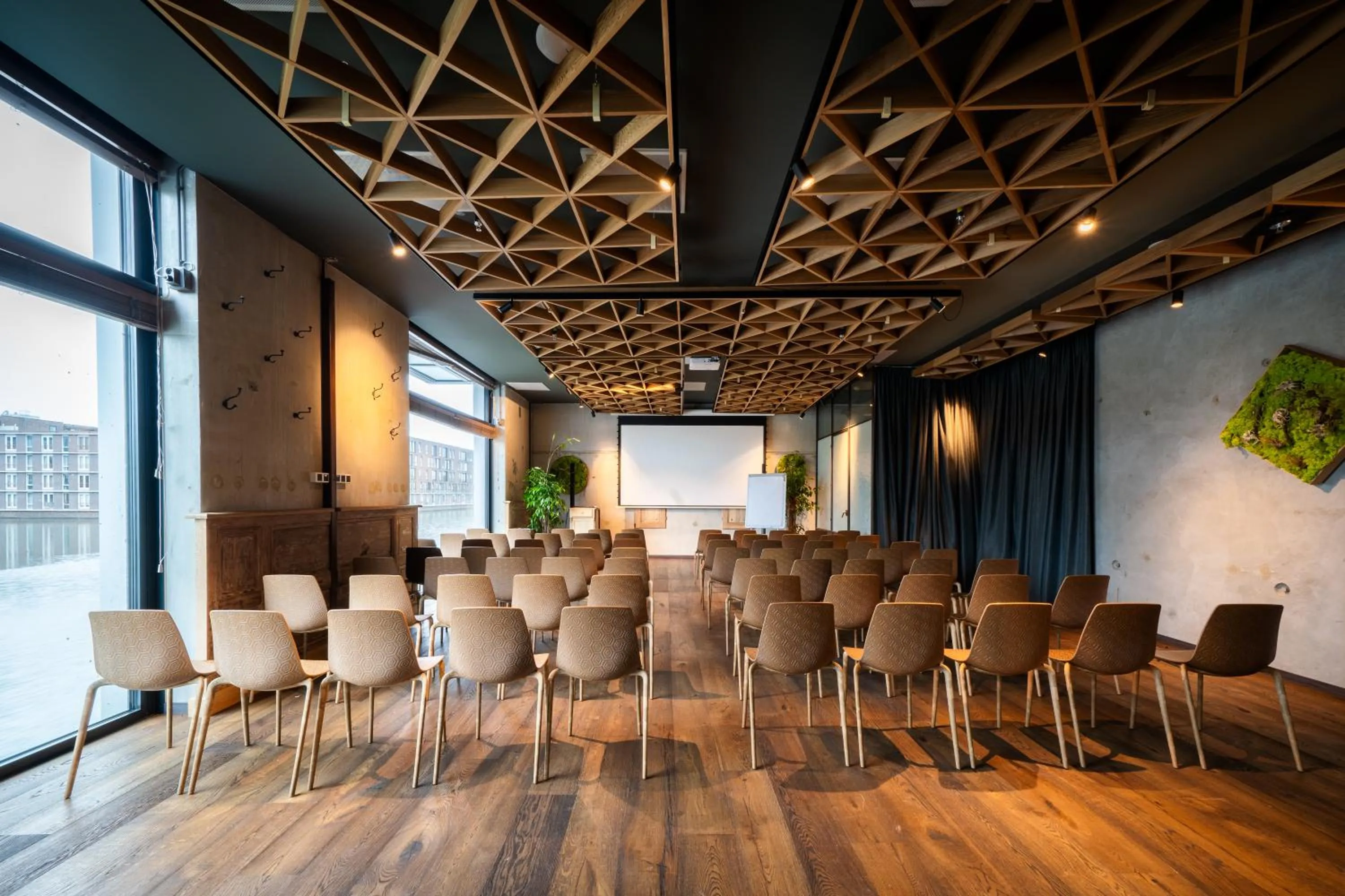 Meeting/conference room in Four Elements Hotel