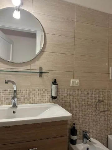 Bathroom in B&B Le Comari Salentine