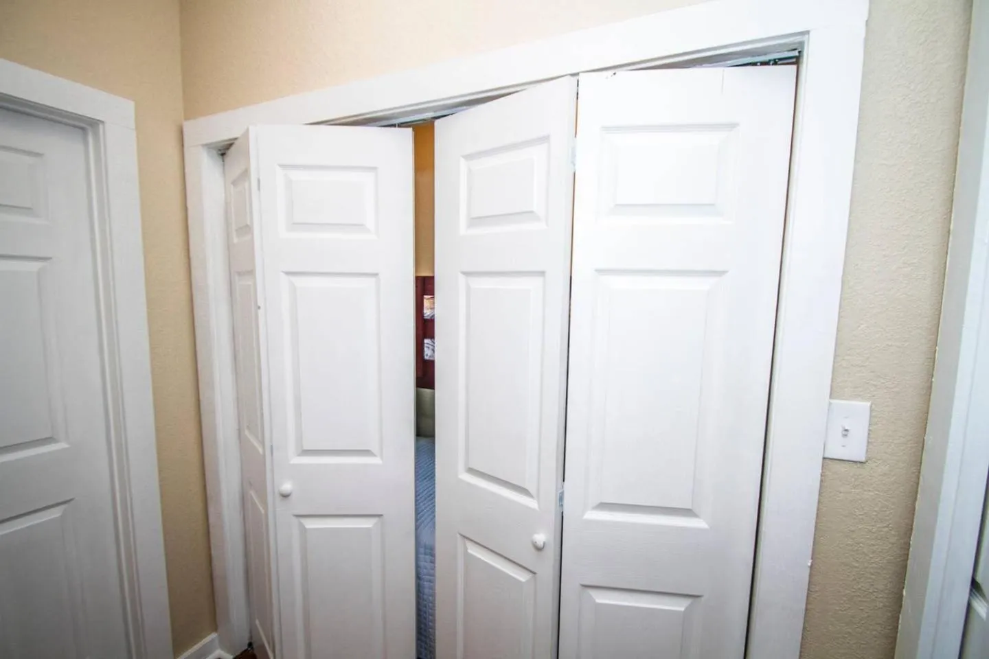 Other in Hackberry St #B Renovated 2BR Near Downtown SA