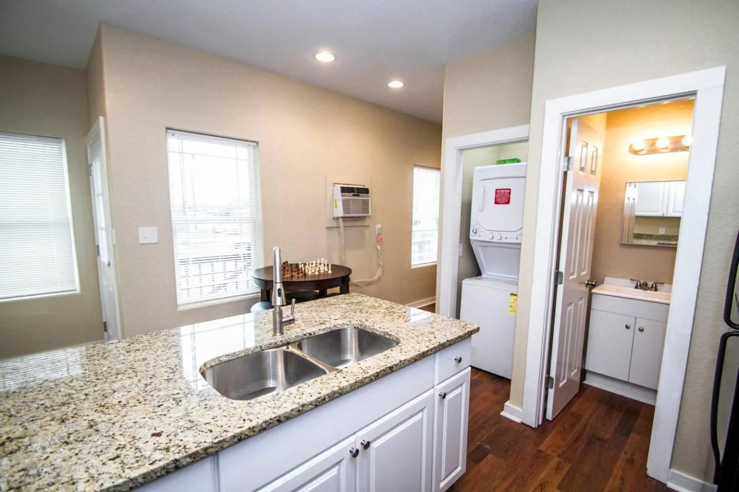 Kitchen or kitchenette in Hackberry St #B Renovated 2BR Near Downtown SA
