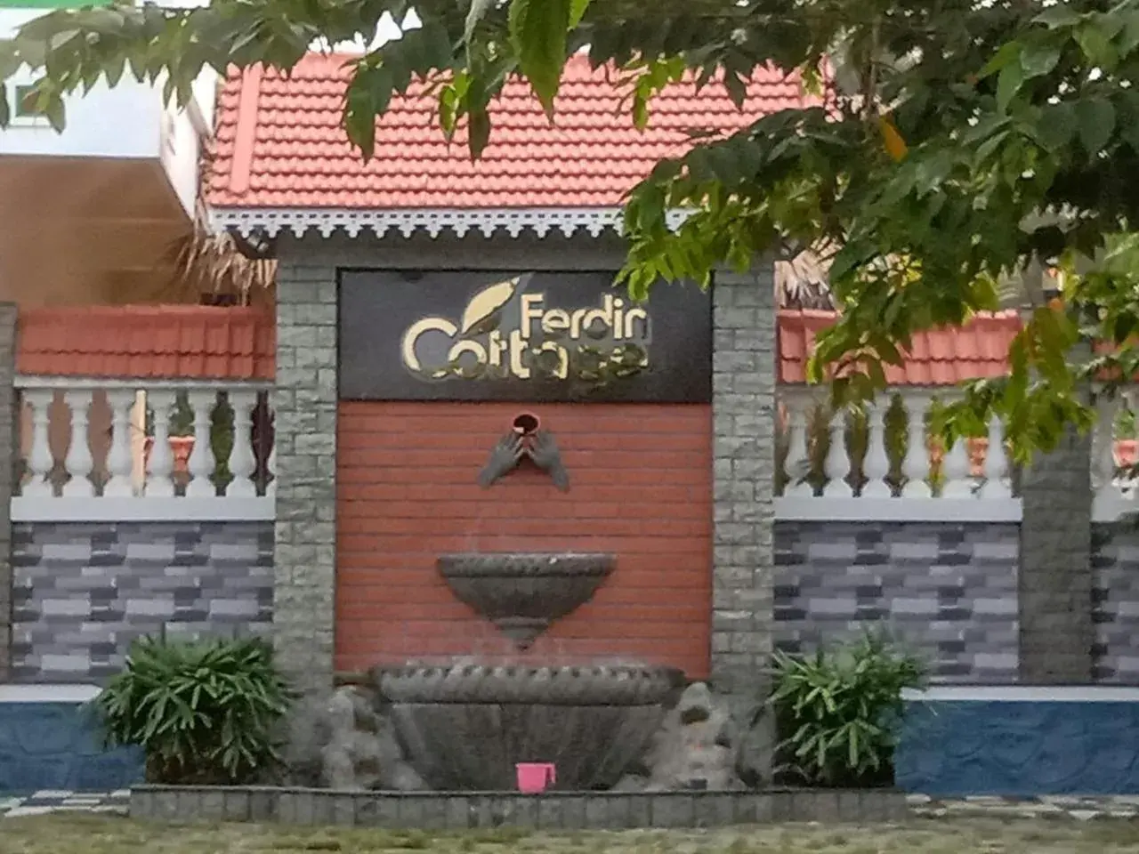 FERDIN COTTAGE FERDIN COTTAGE