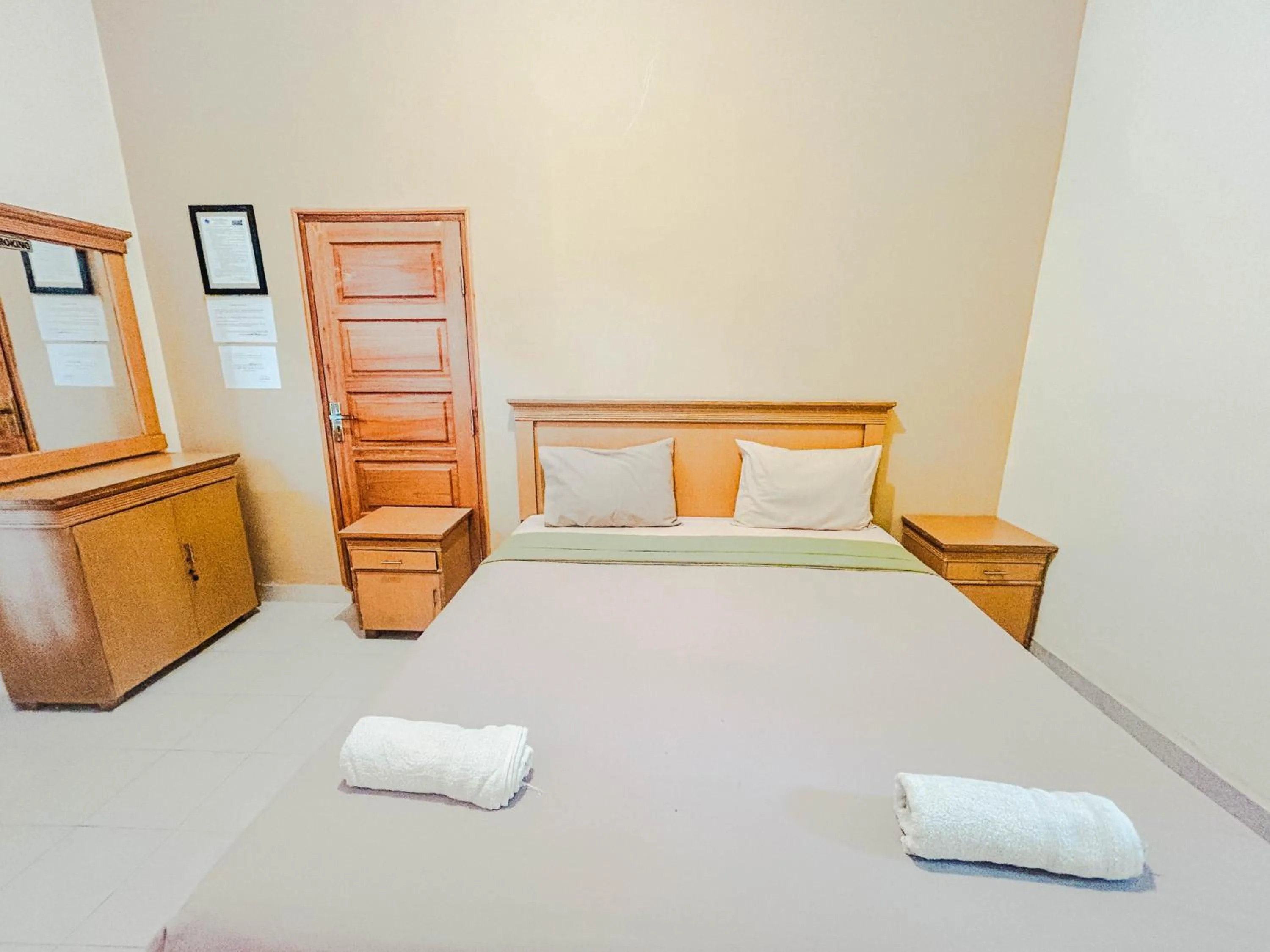 Bed in Lembah Rinjani Villa & Resto Syariah by ecommerceloka