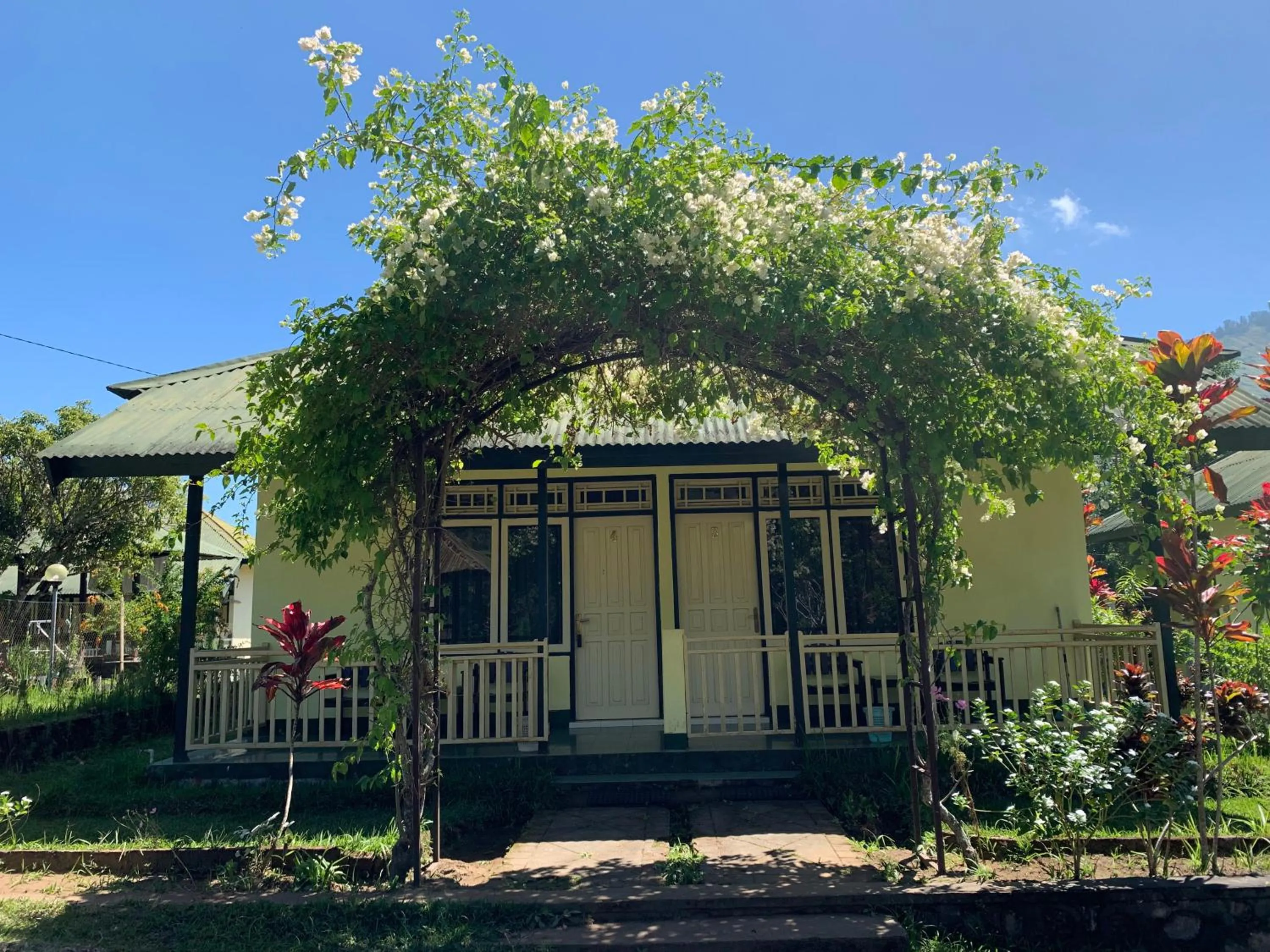 Property building in Lembah Rinjani Villa & Resto Syariah by ecommerceloka