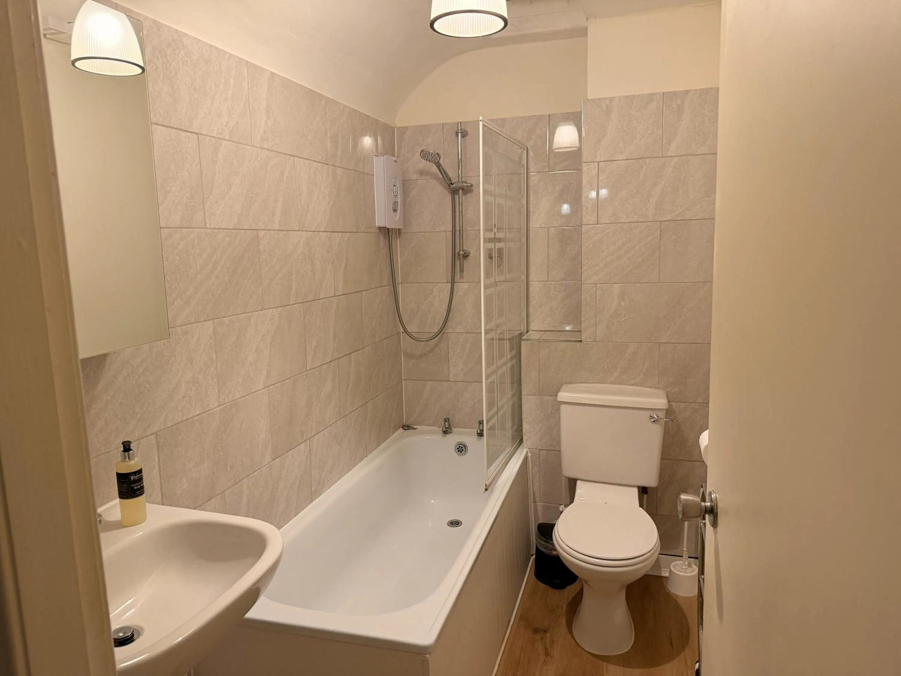 Bathroom in Loch Leven Hotel & Distillery