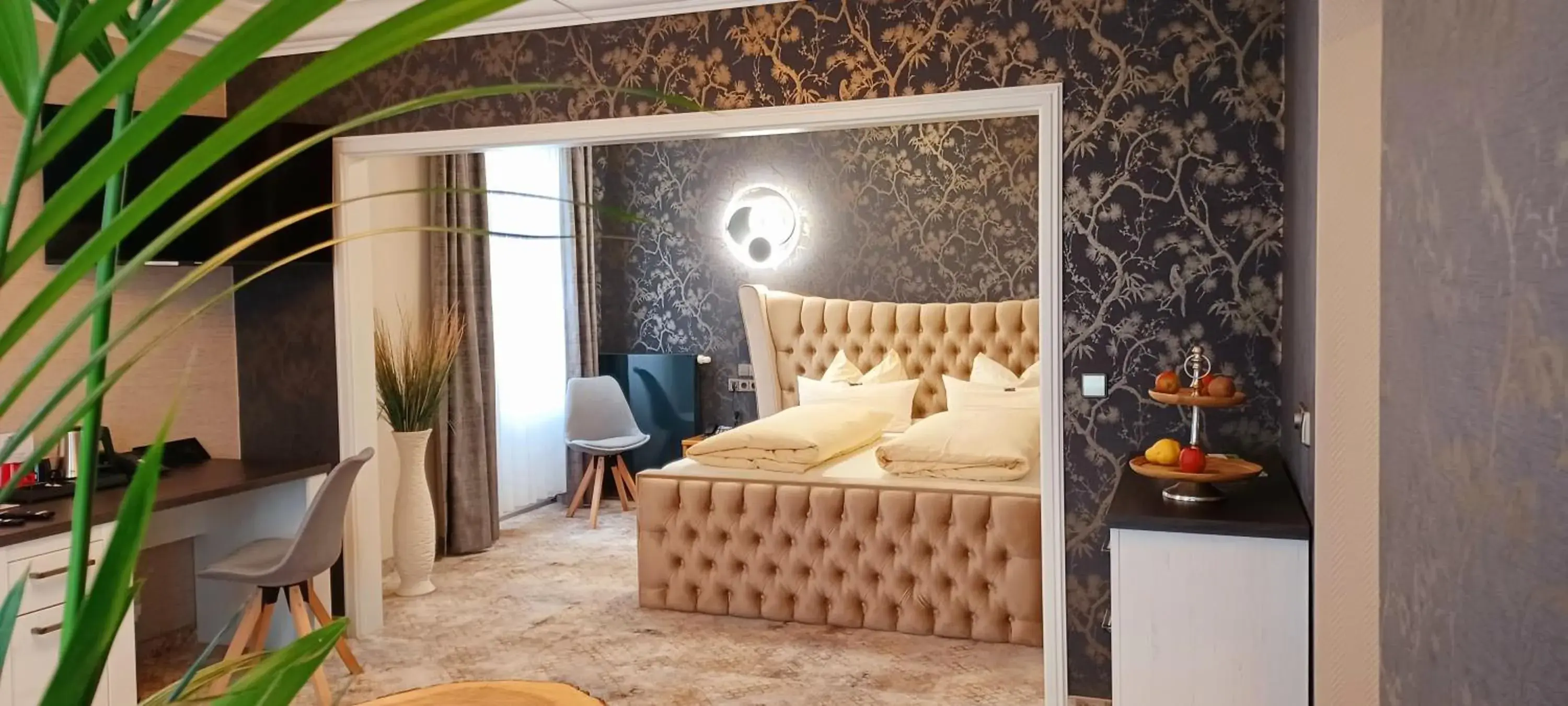 Suite with Balcony - single occupancy in Hotel Neustädter Hof Suite with Balcony - single occupancy in Hotel Neustädter Hof