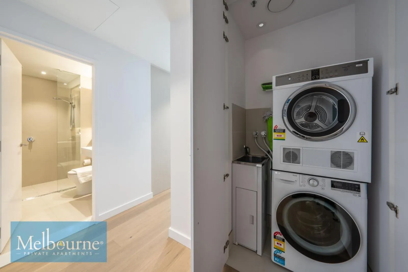 laundry in Melbourne Private Apartments - Collins Wharf Waterfront, Docklands