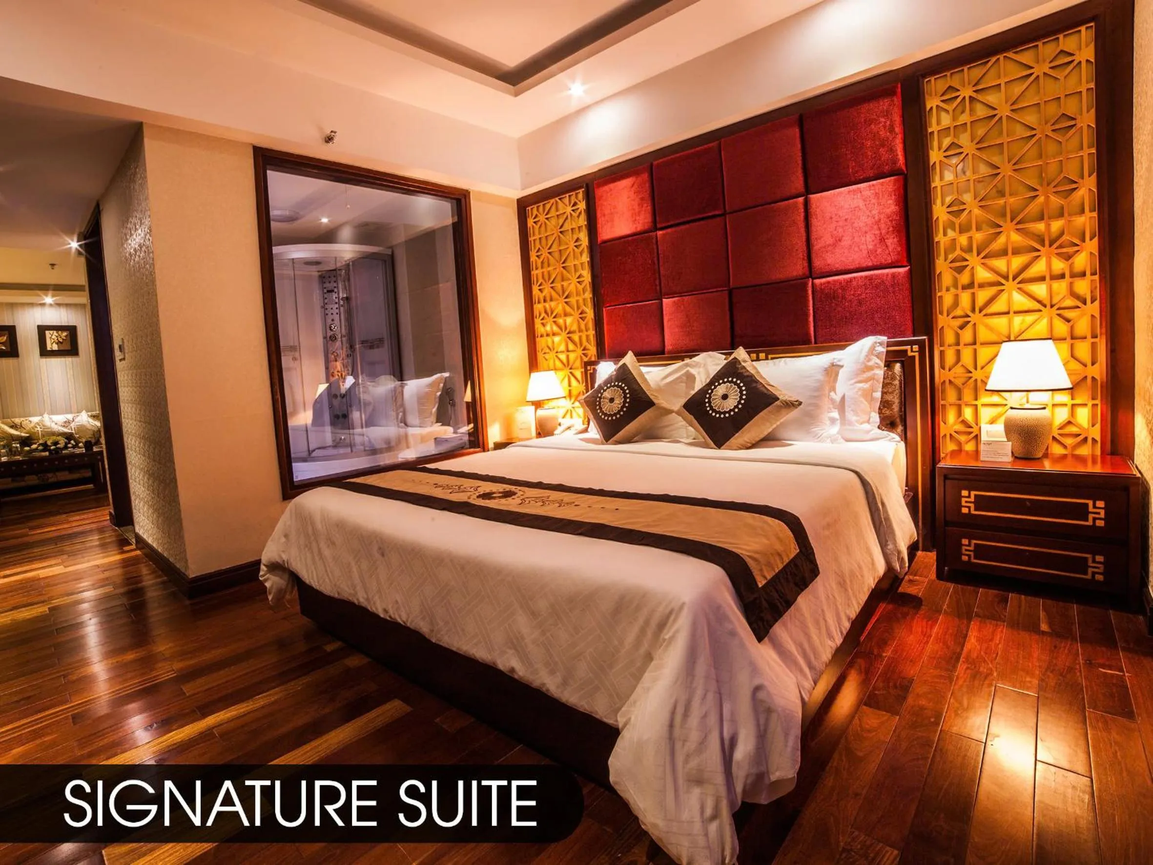 Bed in Moonlight Hotel Hue