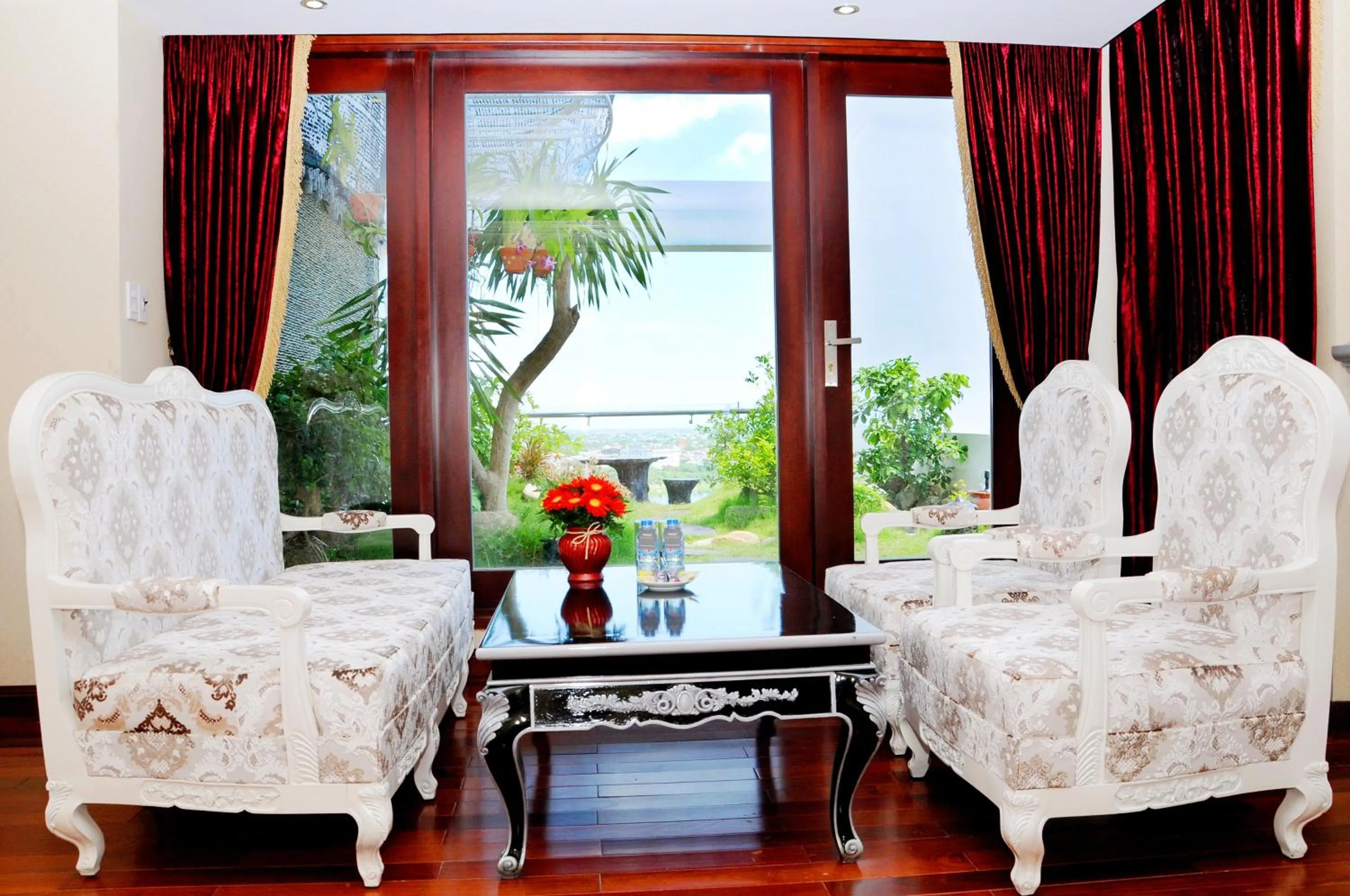 Living room in Moonlight Hotel Hue