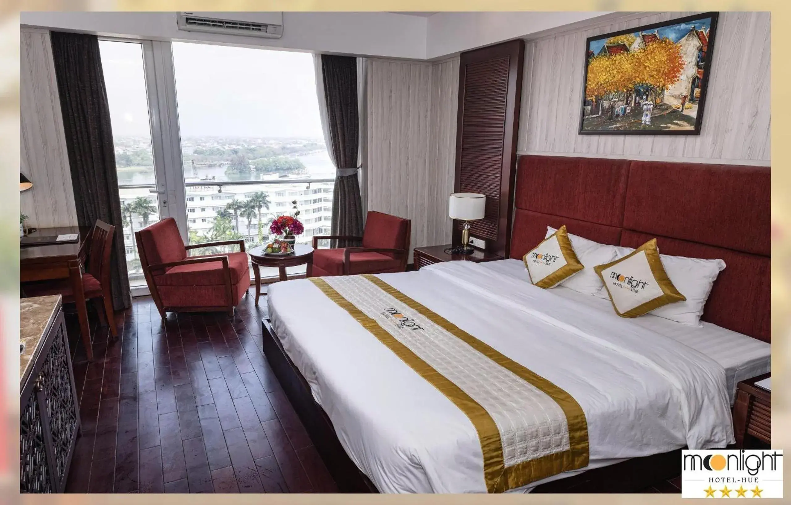 Bed in Moonlight Hotel Hue Bed in Moonlight Hotel Hue