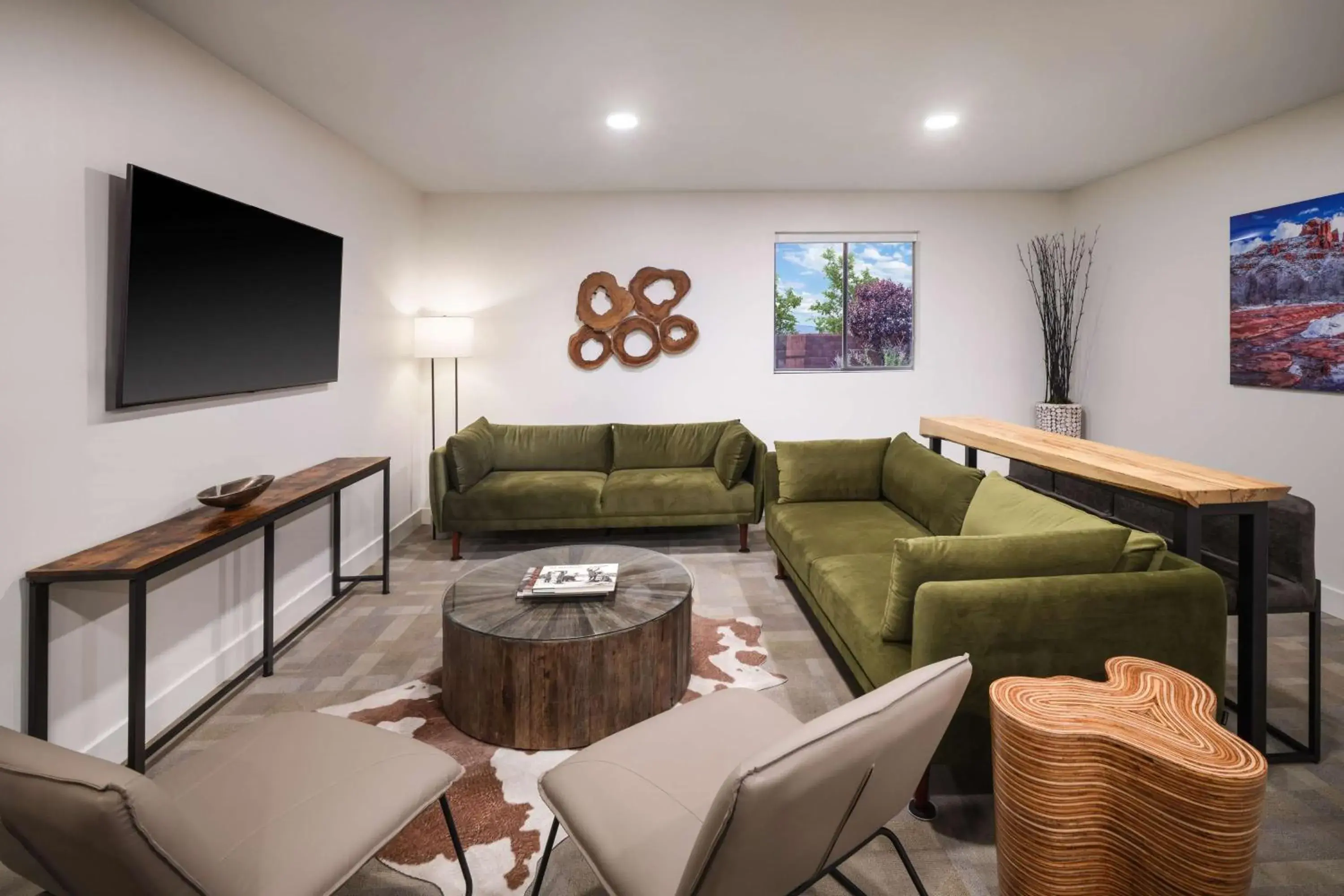 Property building in Aiden by Best Western Sedona Property building in Aiden by Best Western Sedona