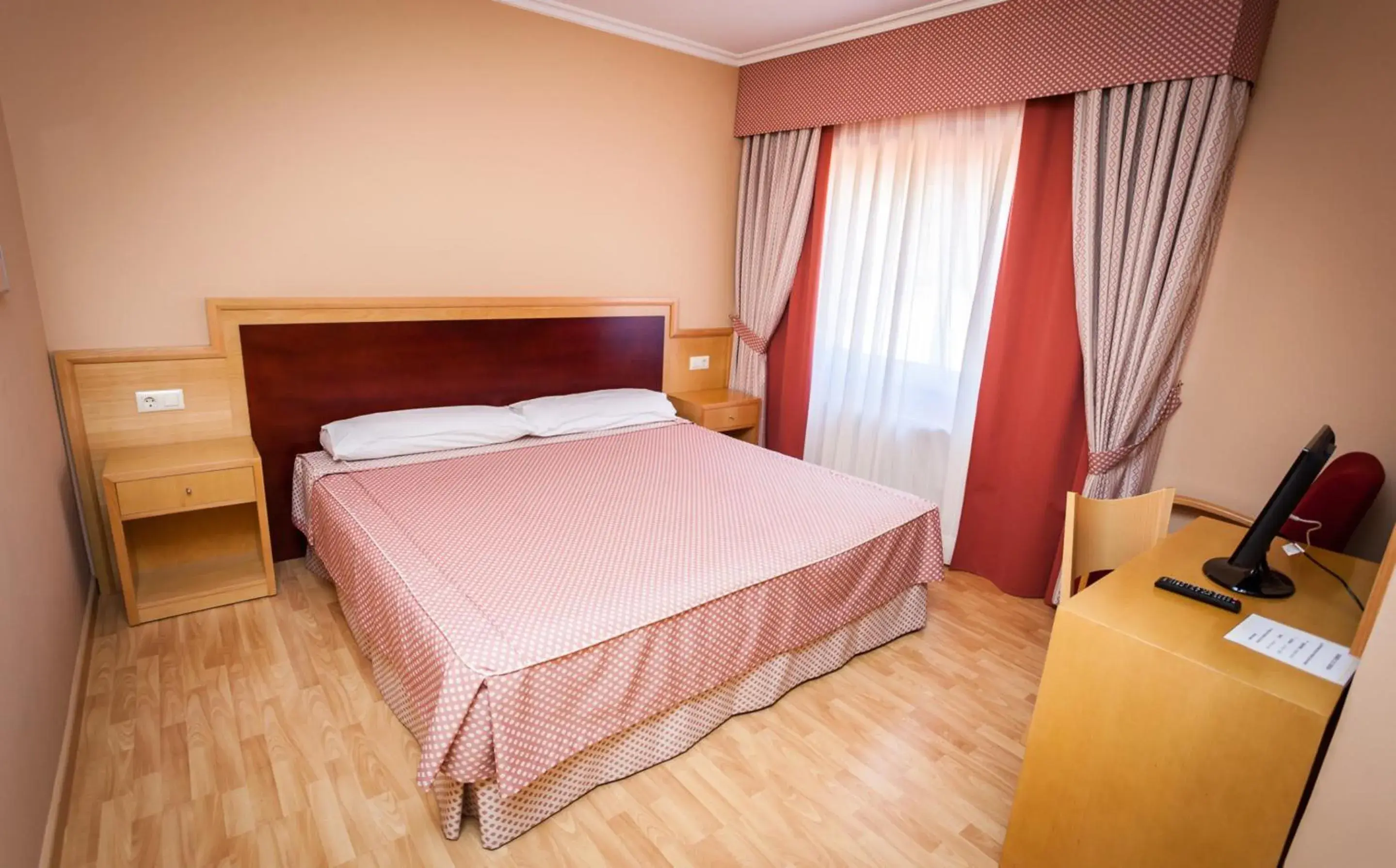 Queen Room in Hotel Costa Verde Queen Room in Hotel Costa Verde