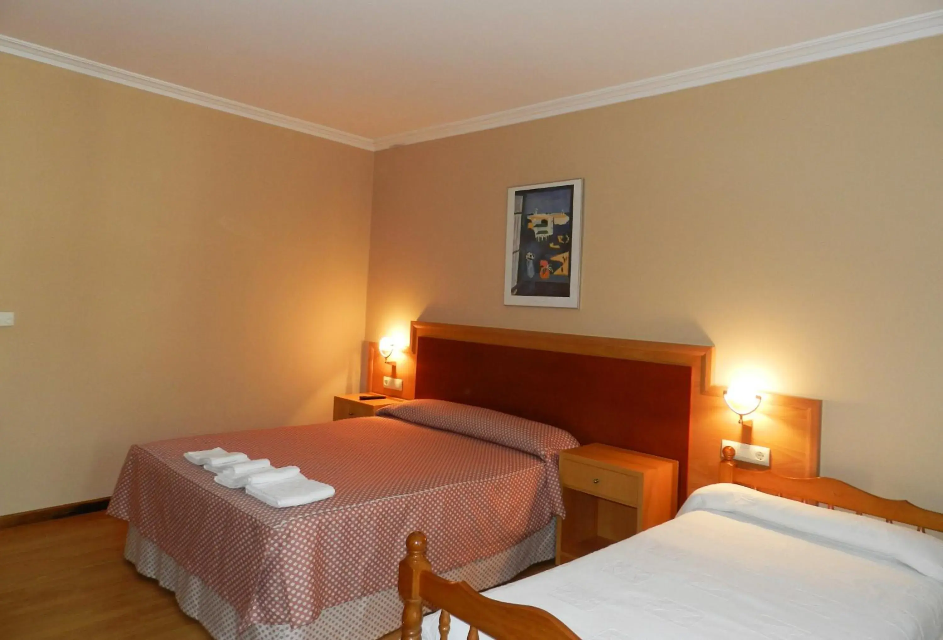 Triple Room in Hotel Costa Verde Triple Room in Hotel Costa Verde