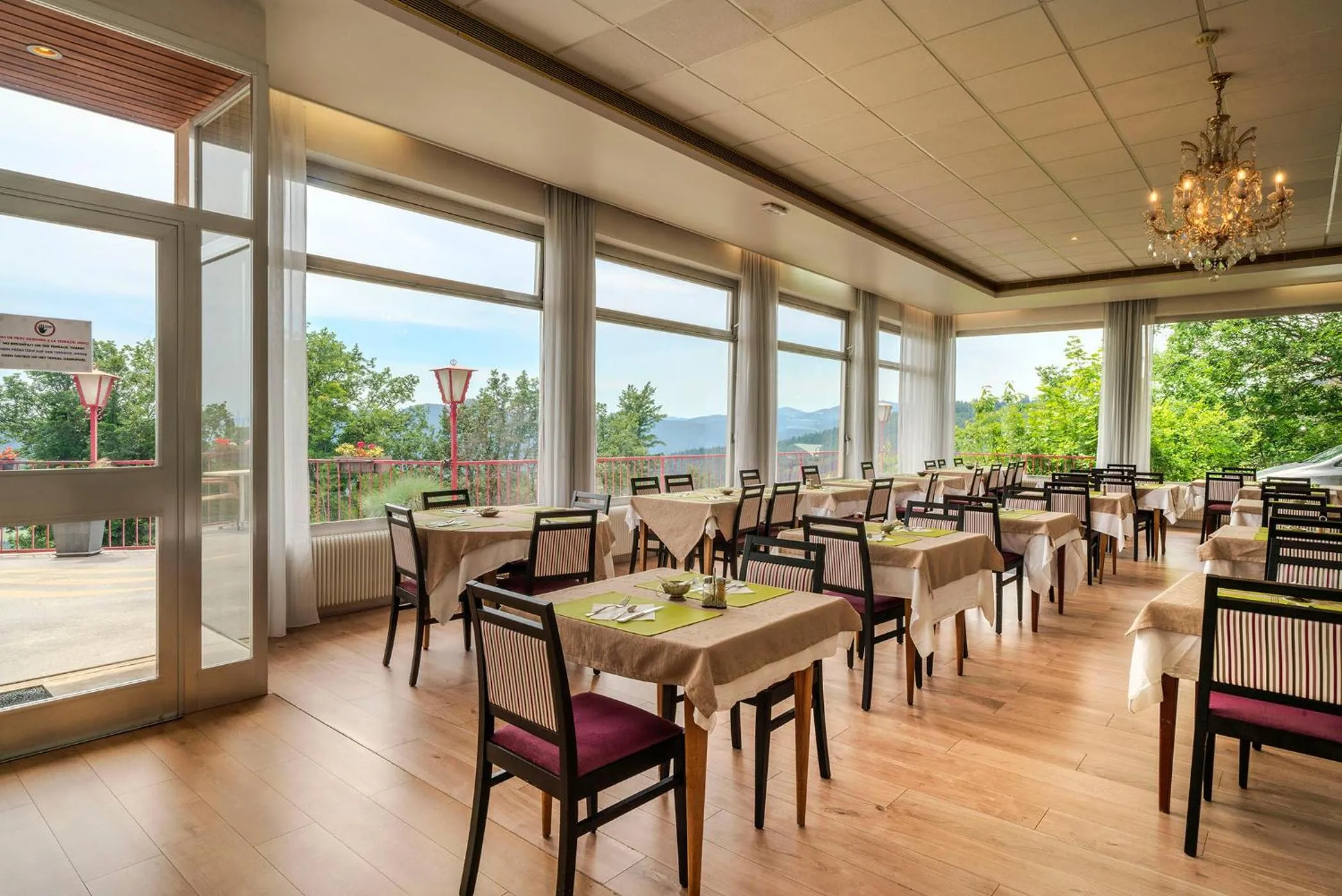 Breakfast in Alexain Hotel Restaurant & Wellness - Colmar Ouest