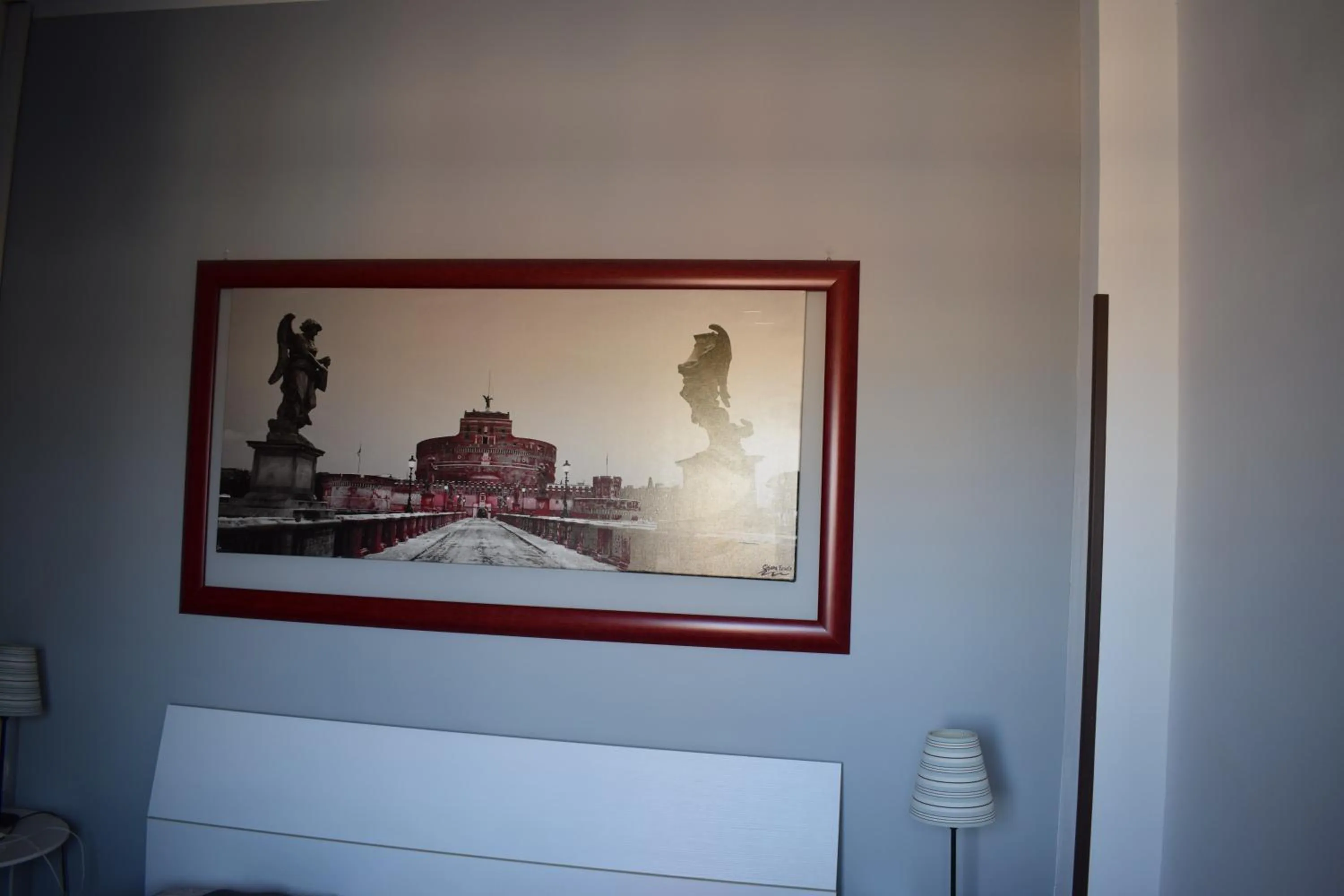 Decorative detail in B&B Lost in Rome