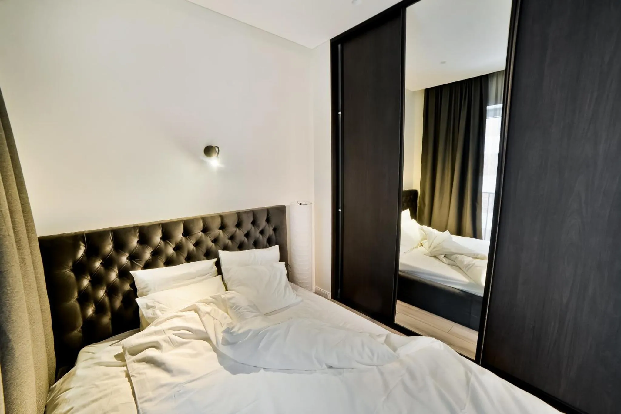 Bedroom, Bed in City Center Loft 2