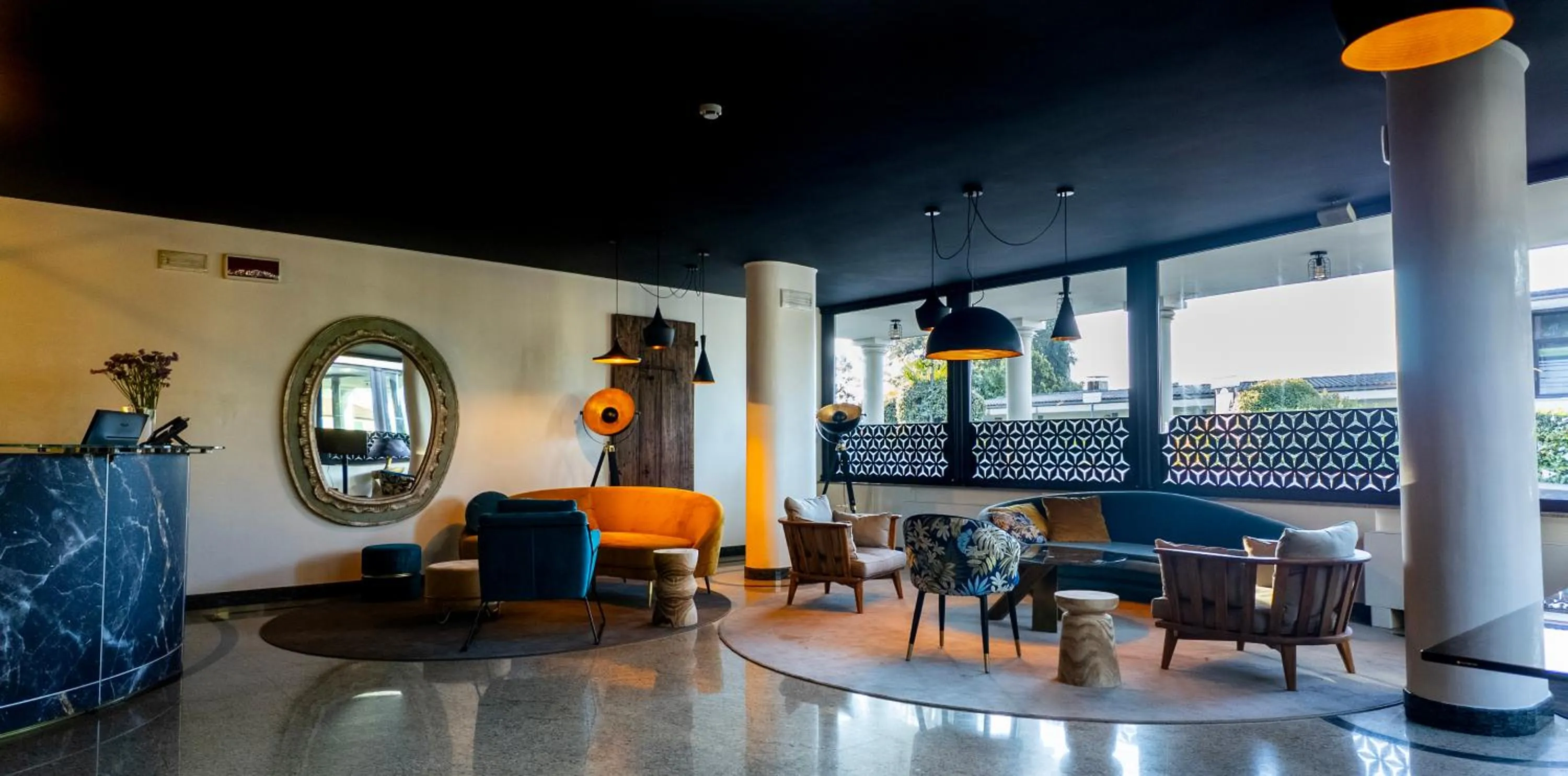 Lobby or reception in Gardone Palace Hotel