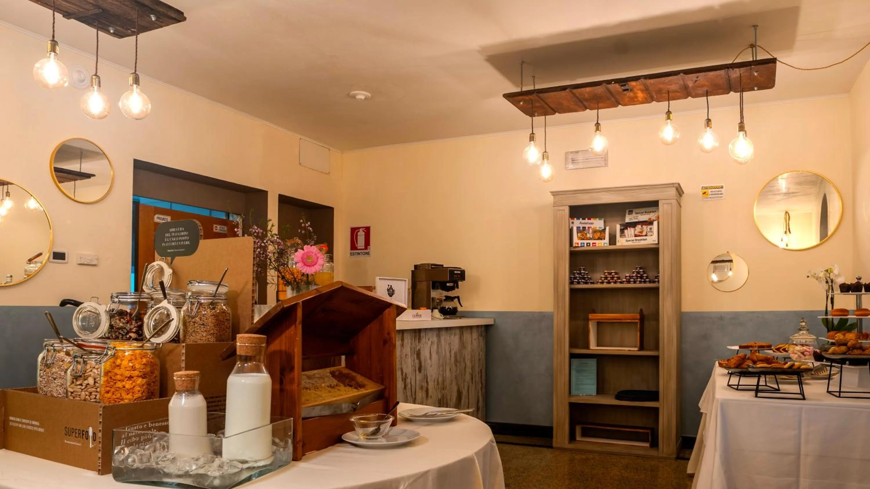 Breakfast in Gardone Palace Hotel