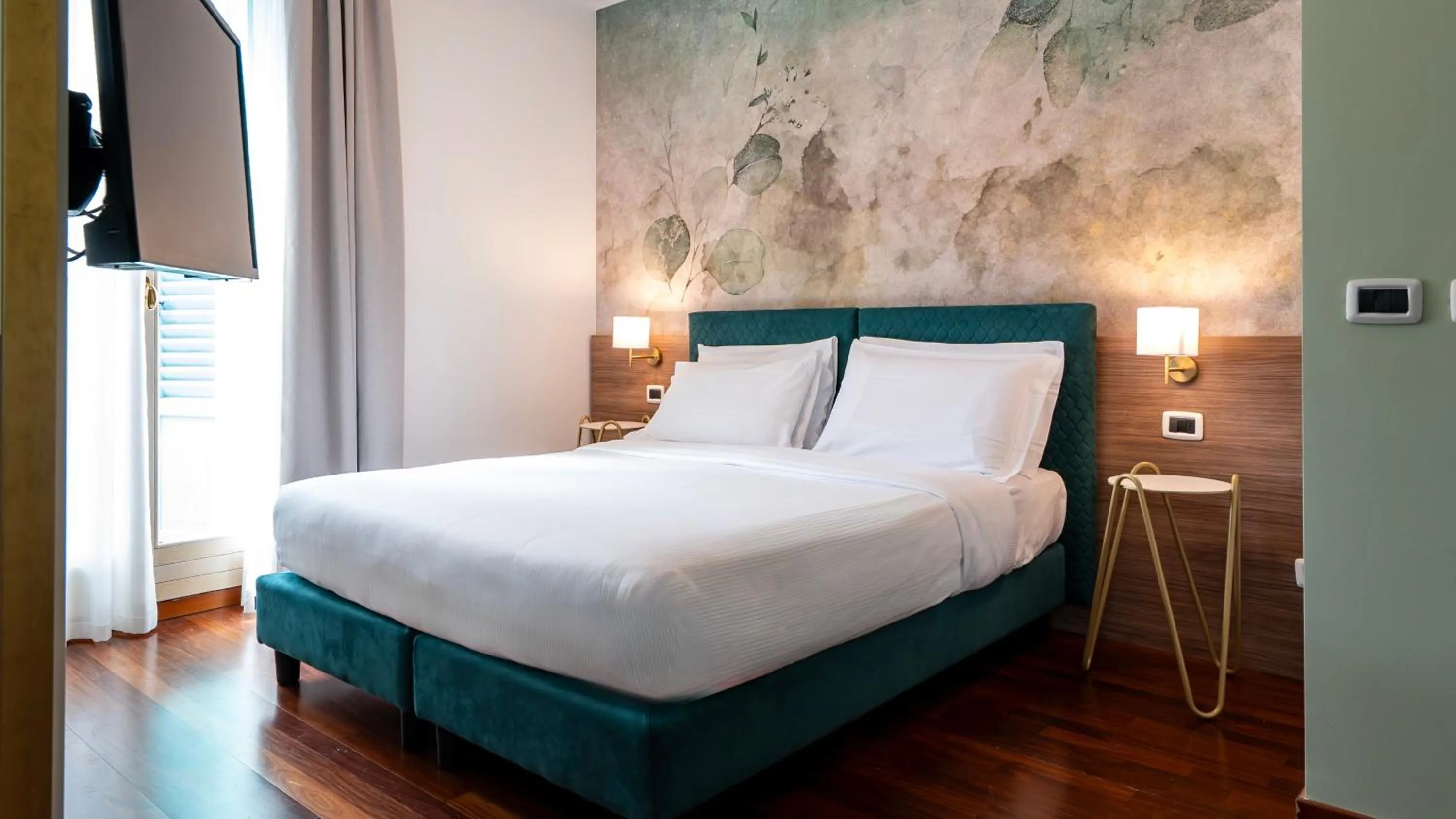 Bedroom, Bed in Gardone Palace Hotel