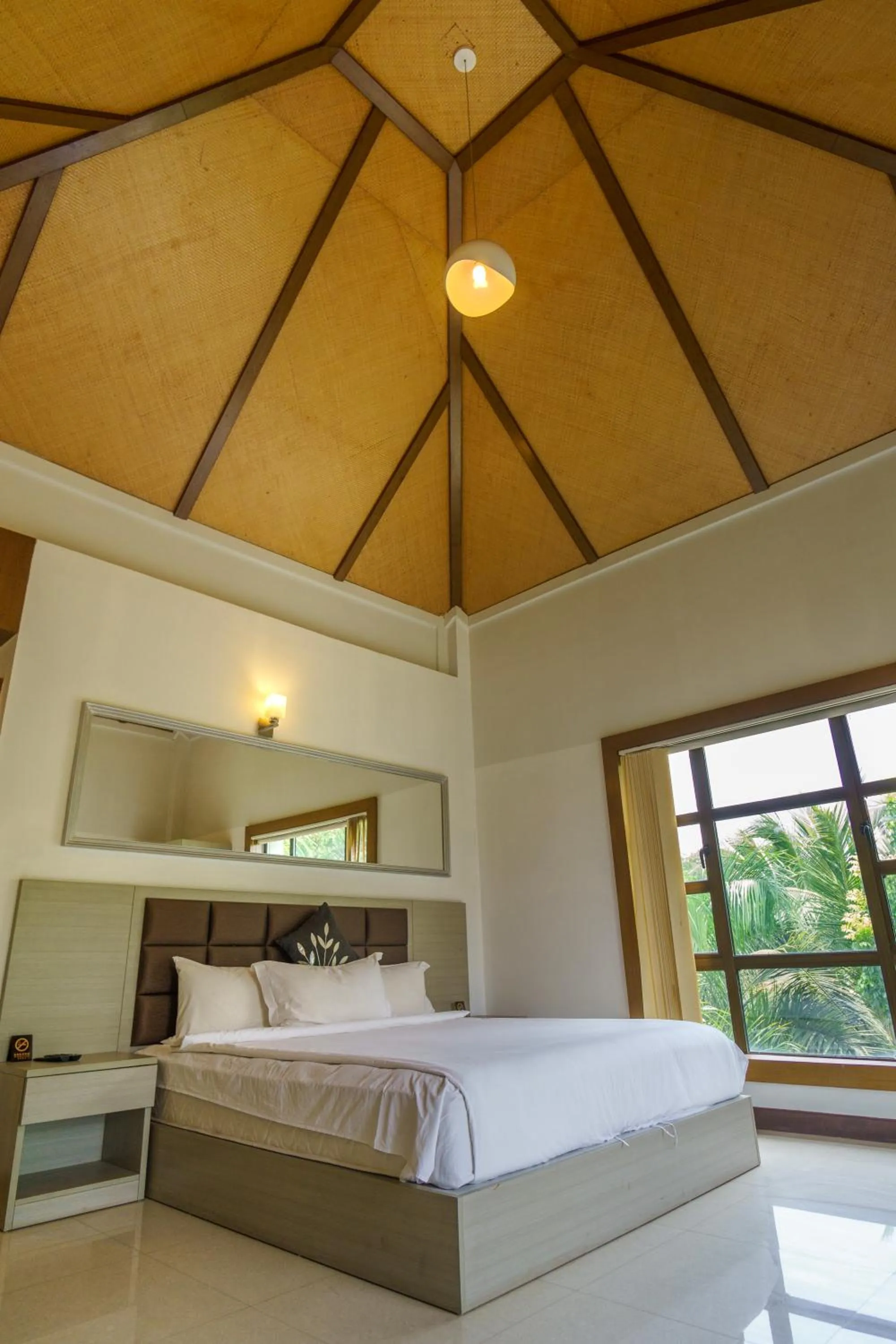 Bed in Aristocrat Hotel, New Town, Kolkata