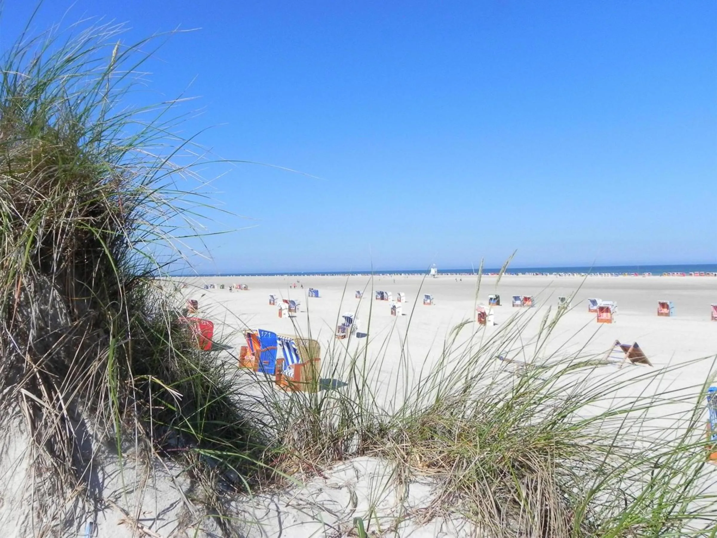 Activities in Friesenhaus Amrum Friesenhaushälfte *Hommelkasche*
