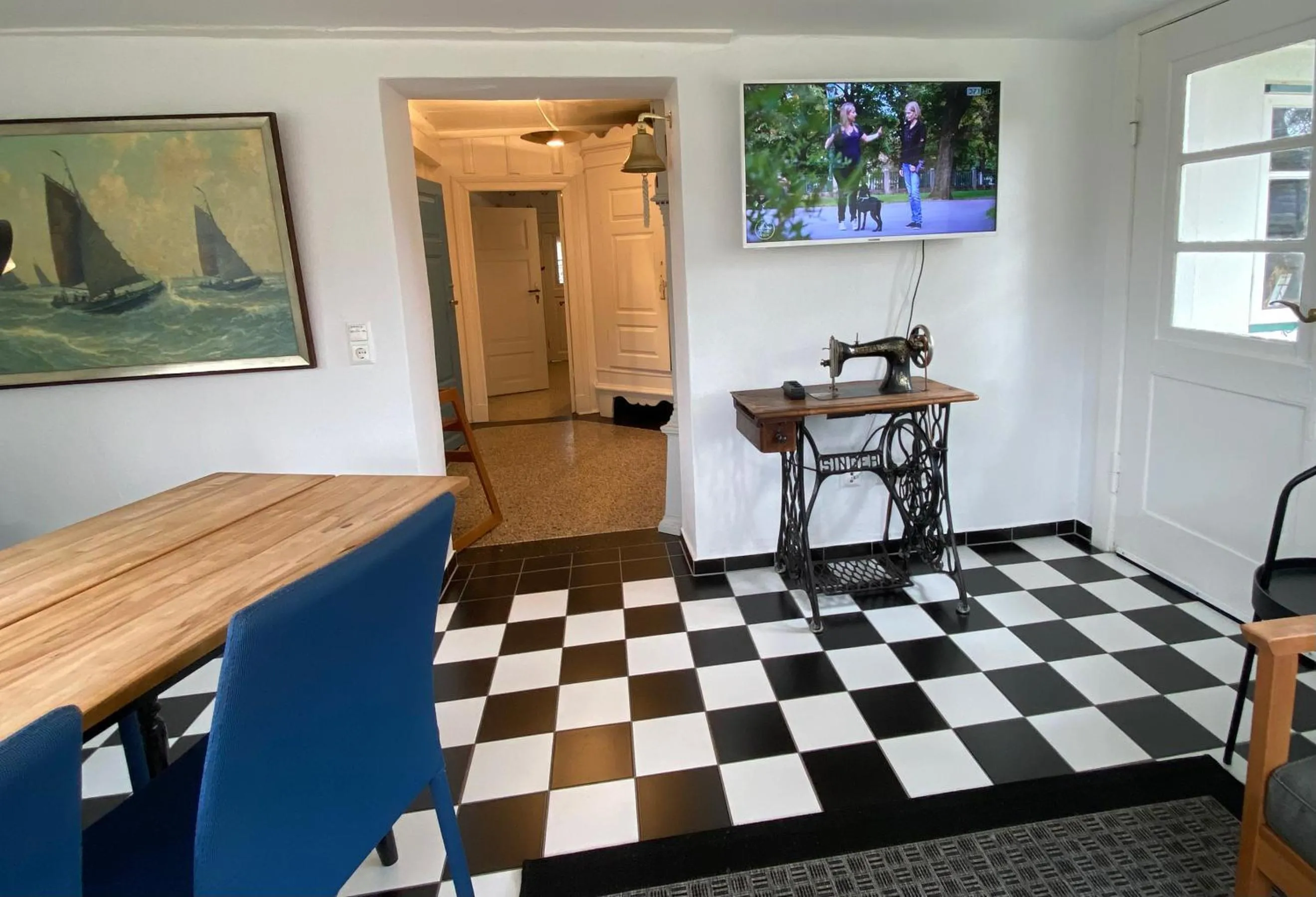 Living room in Friesenhaus Amrum Friesenhaushälfte *Hommelkasche*